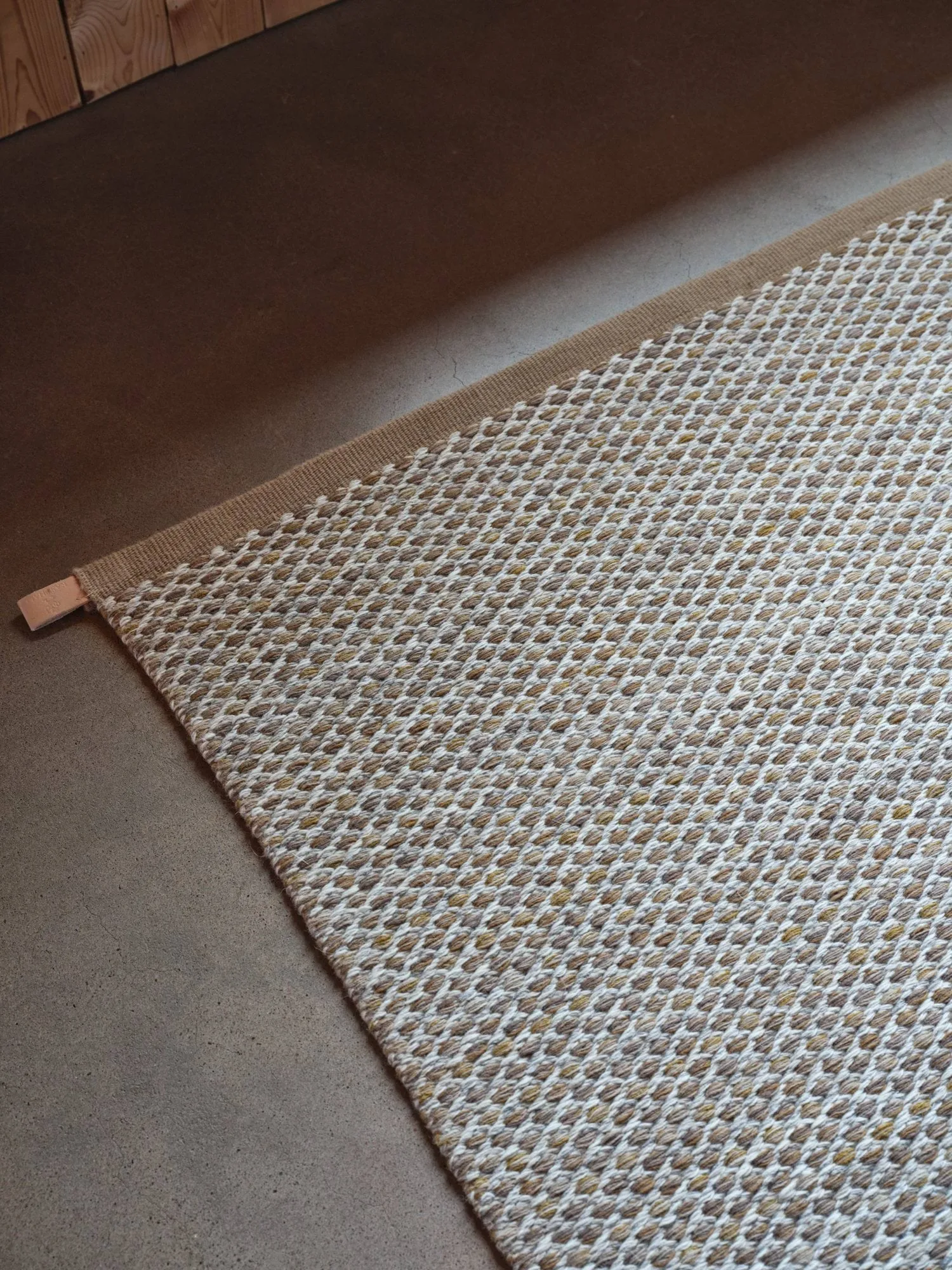 Ori wollen vloerkleed, 870 Honeycomb, 270x270 cm, met backing Kasthall