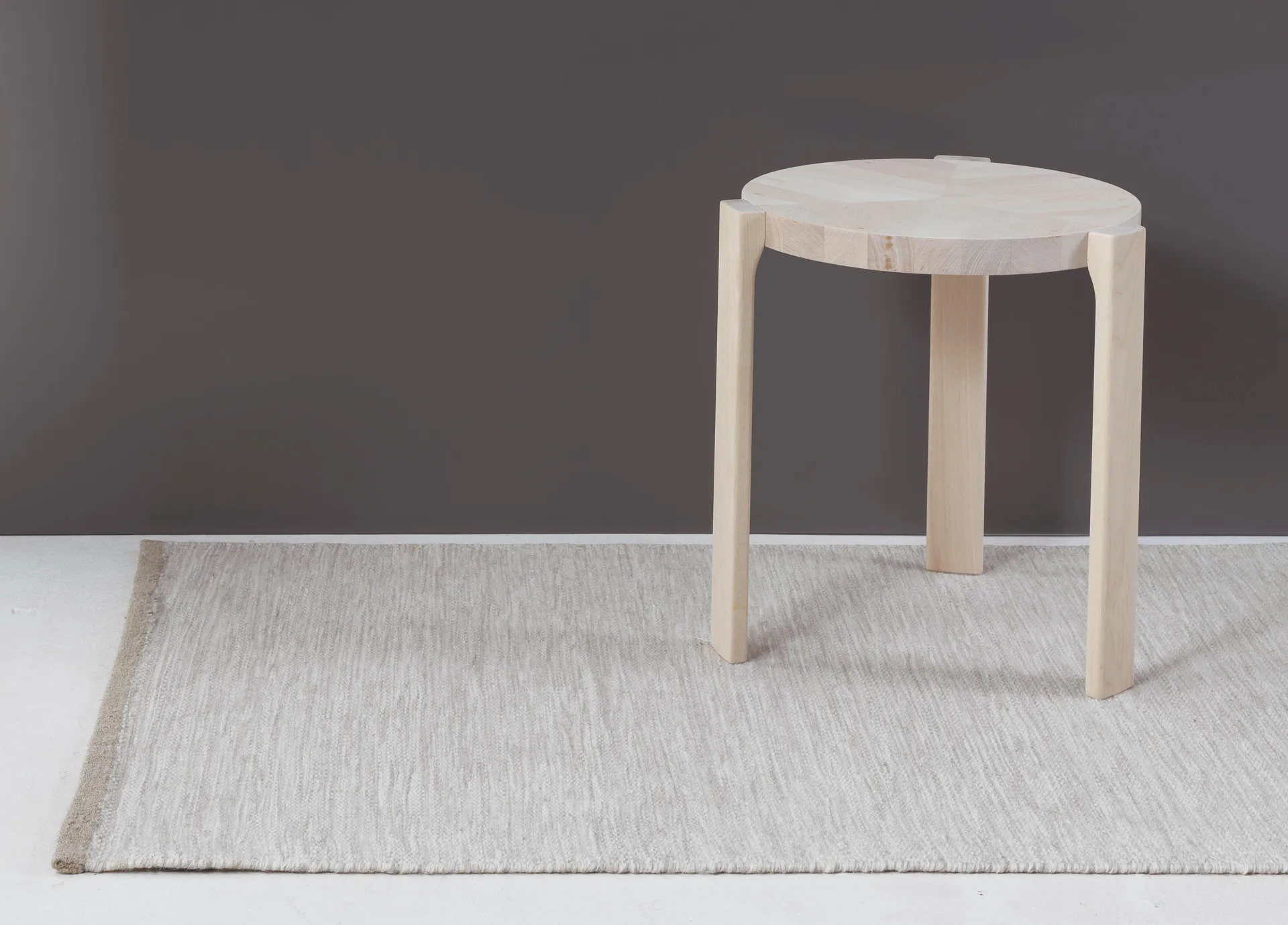 Allium vloerkleed 170 x 240 cm, Light grey Kateha