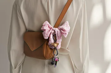 Kaj Bojesen aap sleutelhanger - Teak-limba hout, zwart leer - Kay Bojesen Denmark