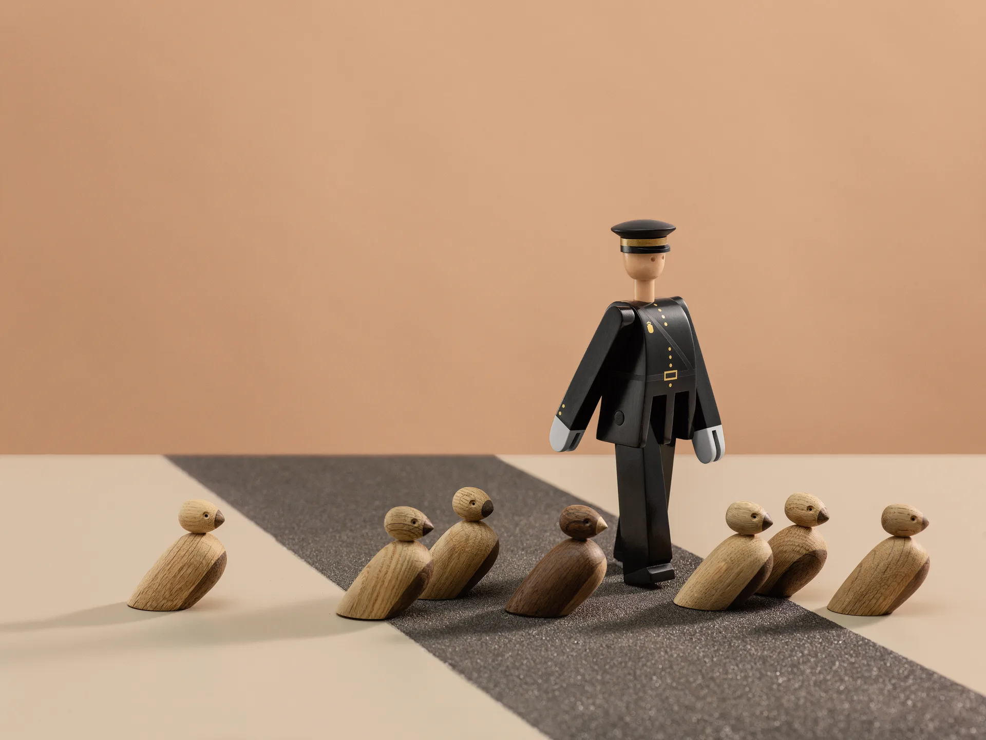 Kay Bojesen politieagent, Zwart Kay Bojesen Denmark