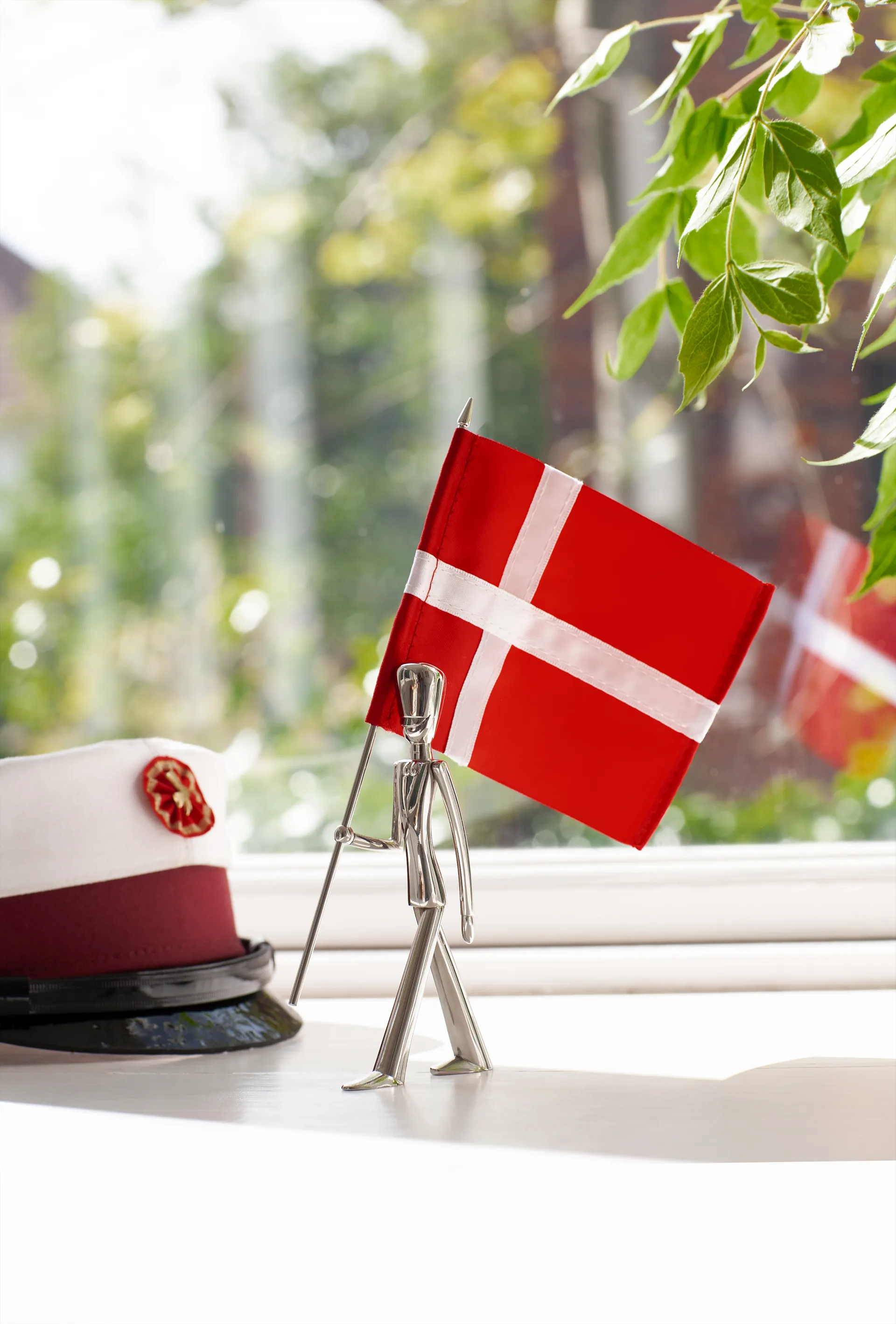 Royal Guard vlaggendrager figuur 18 cm, Polished steel Kay Bojesen