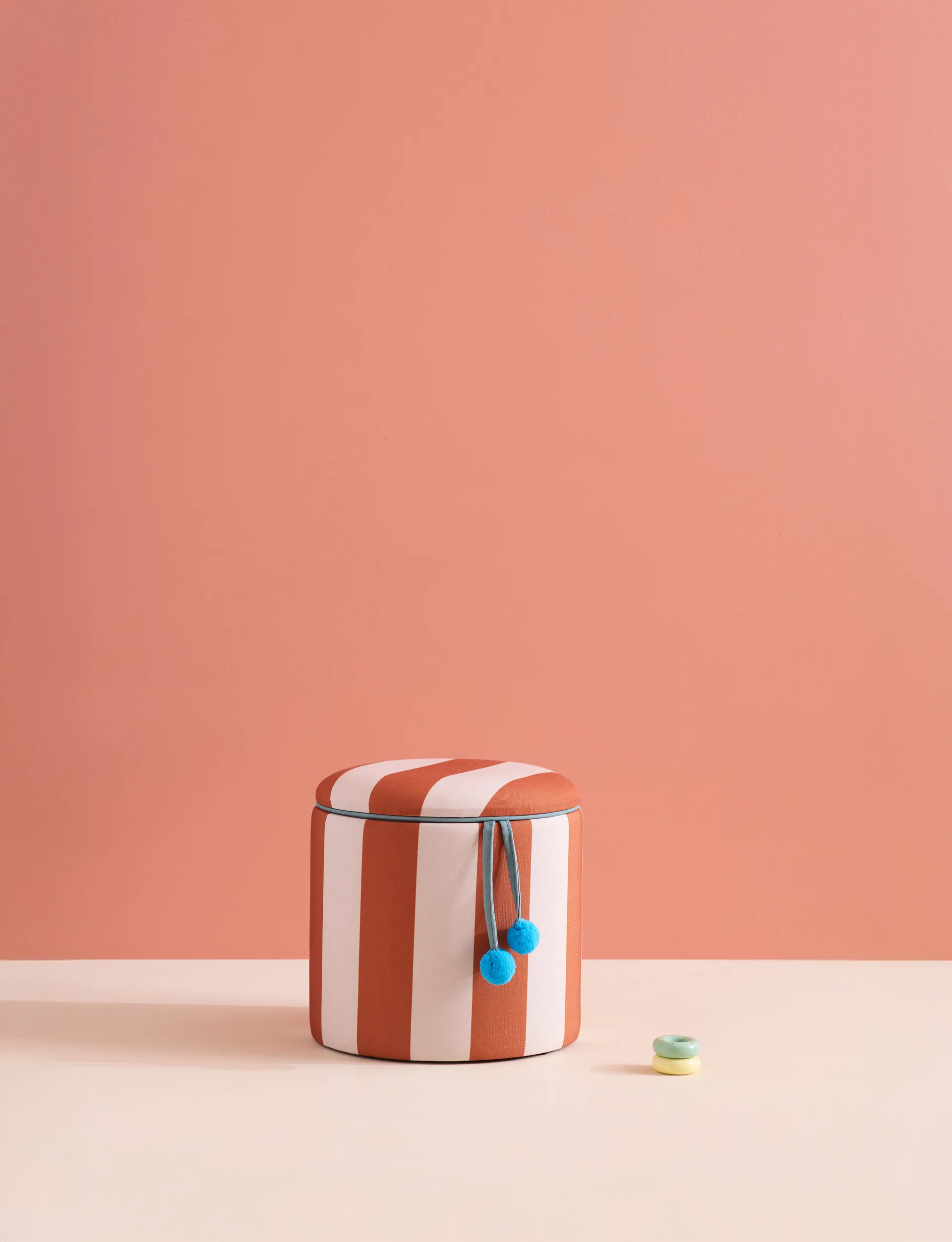 Cilinder zitpoef met opbergruimte, Bruin, Ø40x30,5 cm Kid's Concept