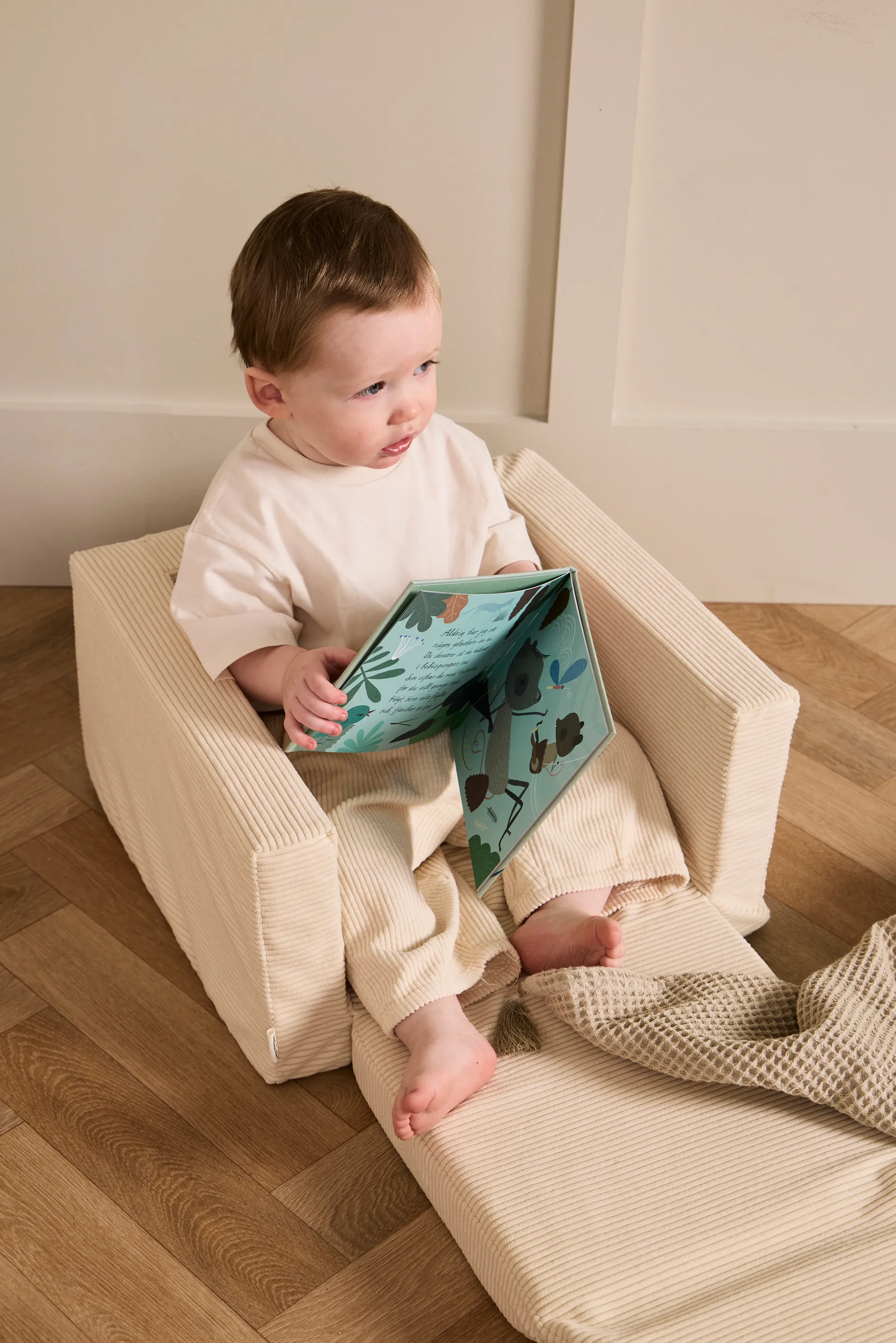 Kid's Base inklapbare fauteuil, Natuurwit Kid's Concept