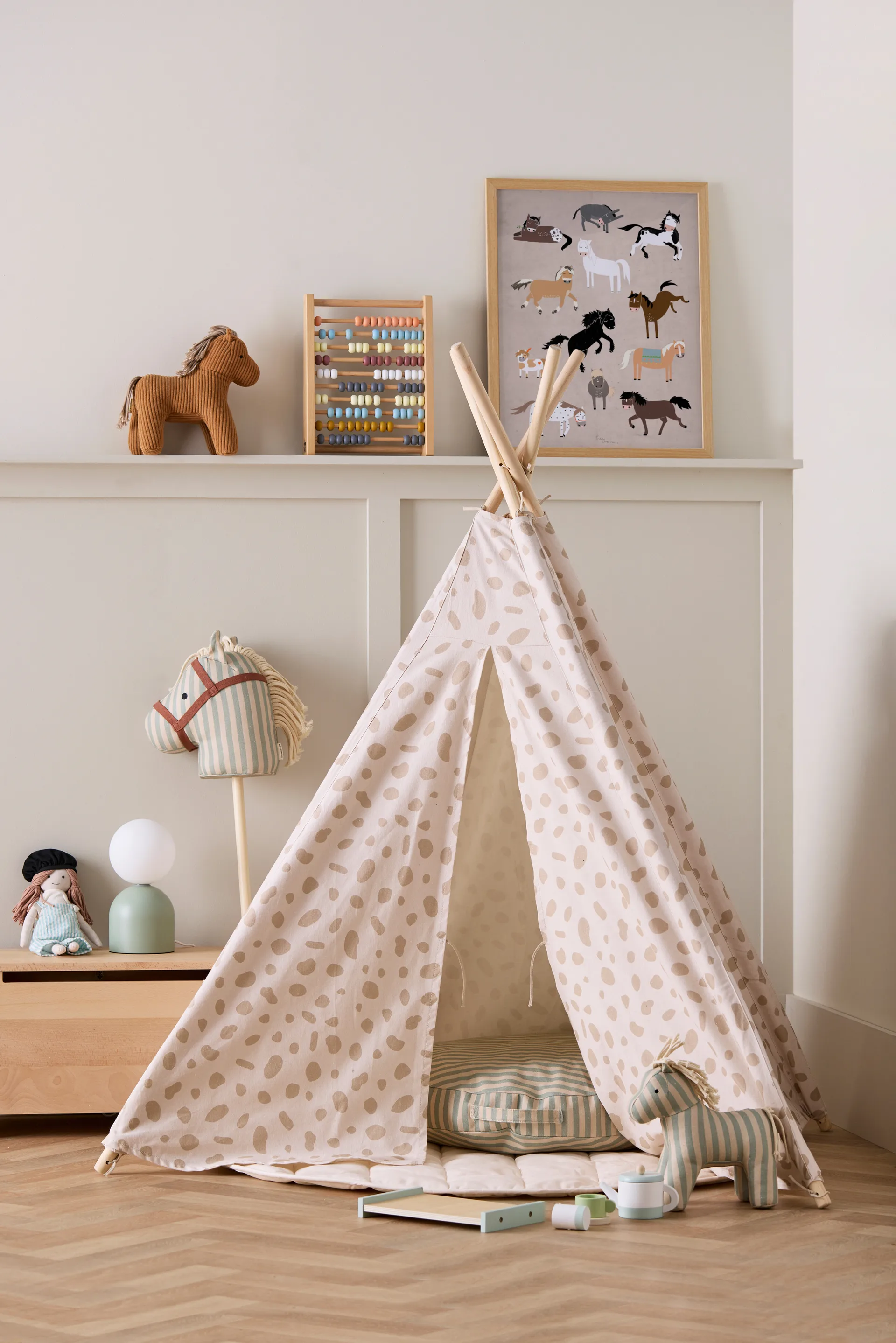 Kid's Base vloerkussen Ø60 cm, Rand Kid's Concept