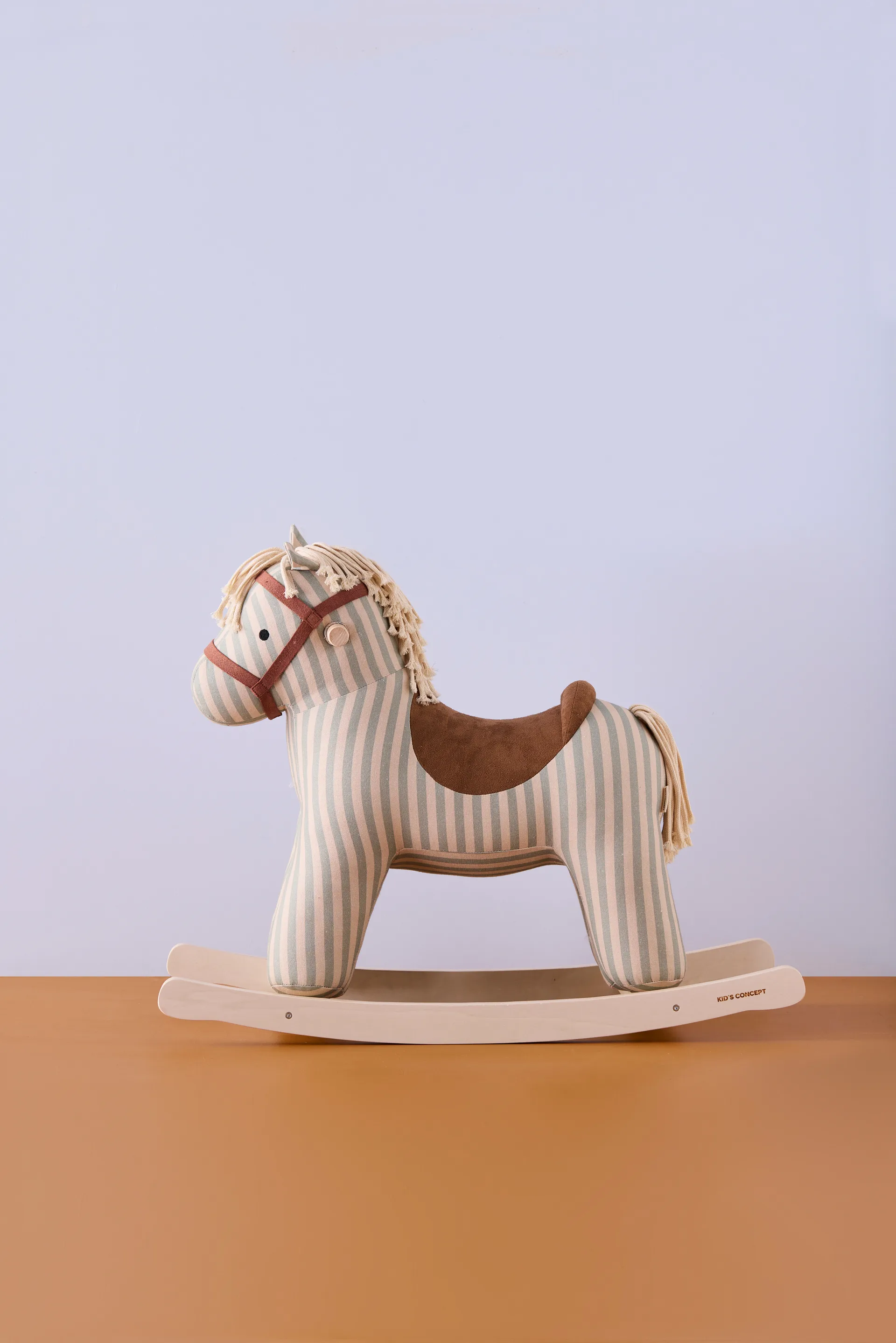 Kid's Concept schommelpaard, Sam Kid's Concept