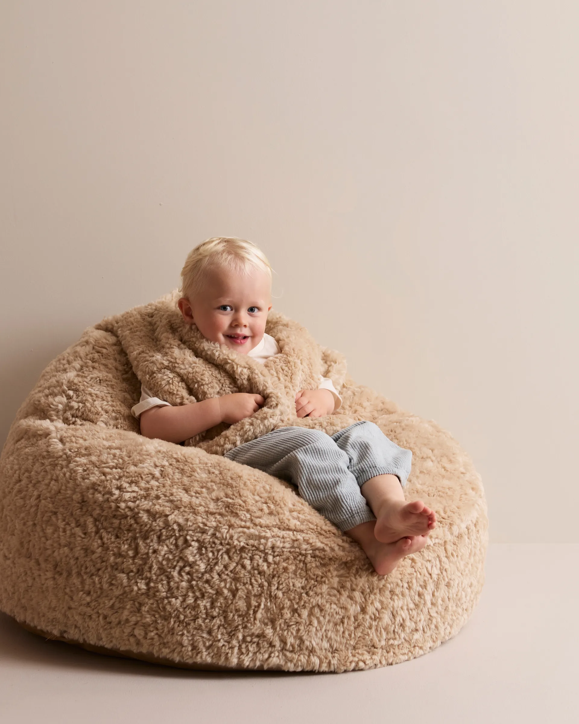Snuggle zitzak, Beige, Ø80x50 cm Kid's Concept