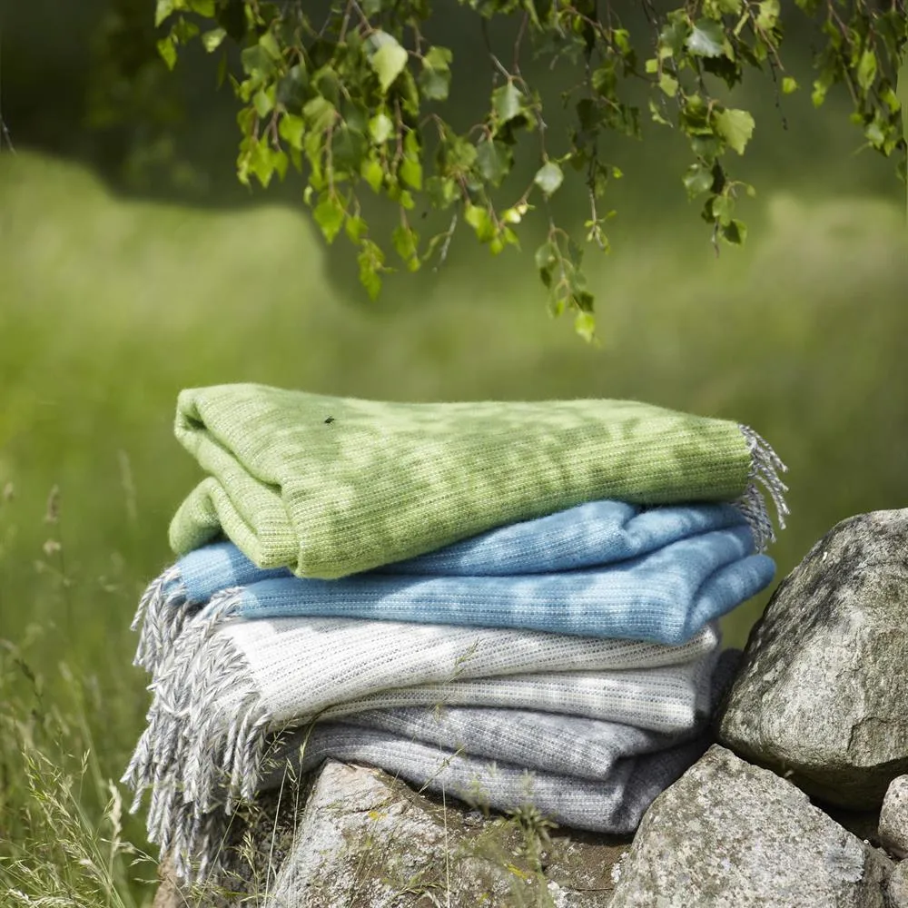 Björk wollen plaid, grijs Klippan Yllefabrik