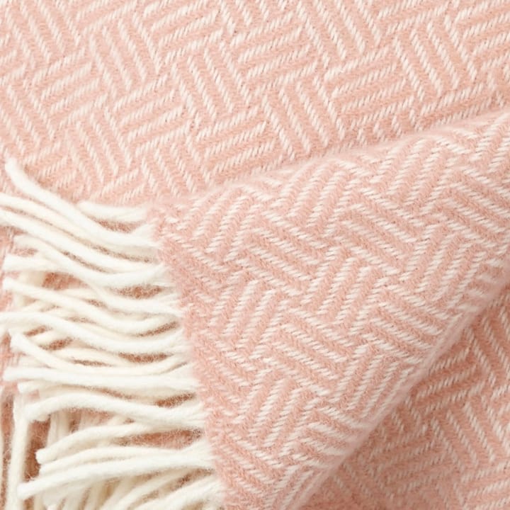 Samba wollen plaid - rose cloud (roze) - Klippan Yllefabrik