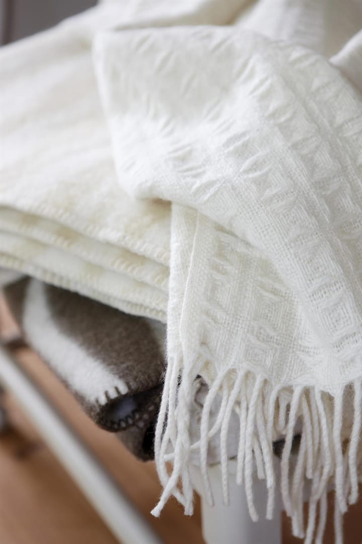 Twist wollen plaid, natuurlijk wit Klippan Yllefabrik