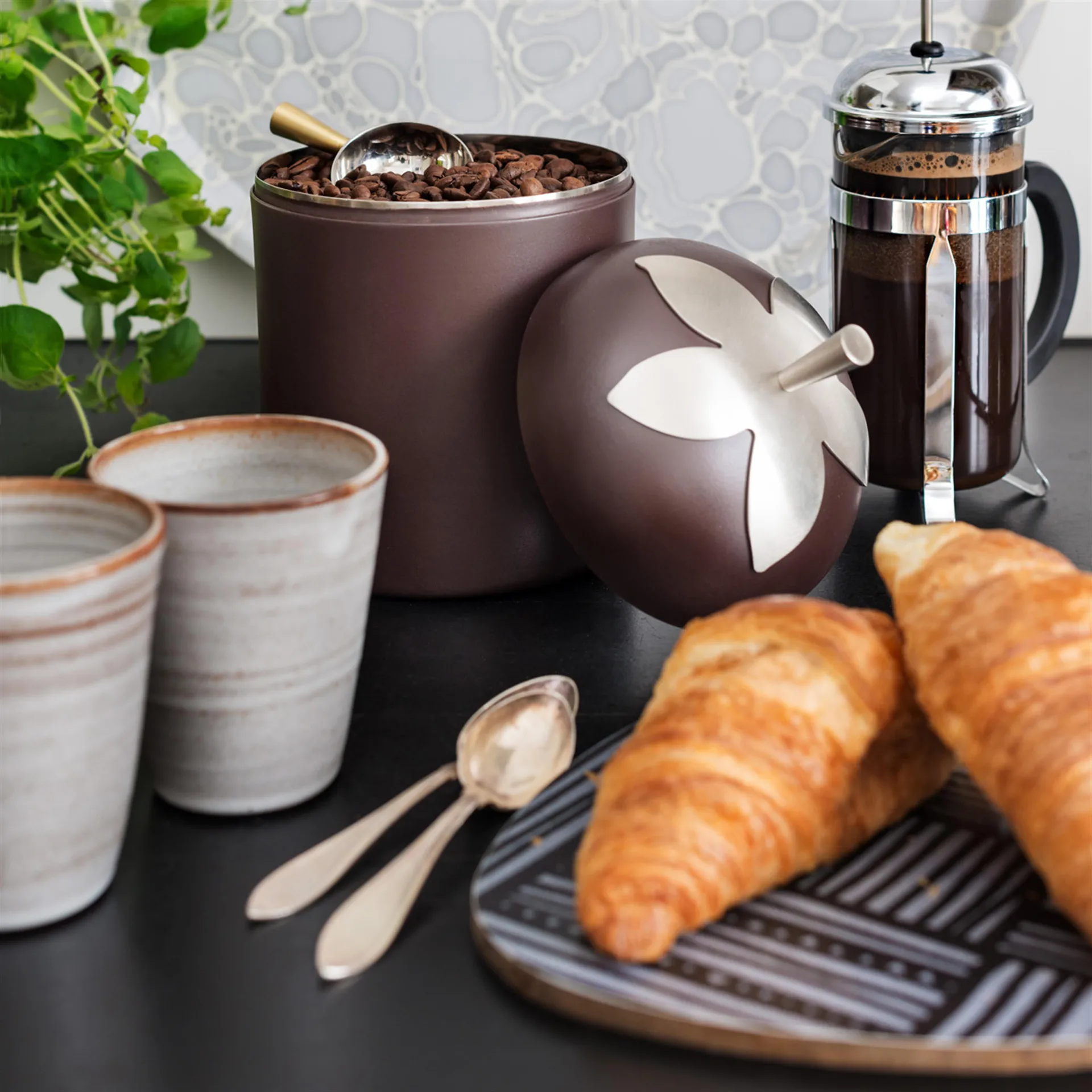 Blad pot - groot, bruin KLONG