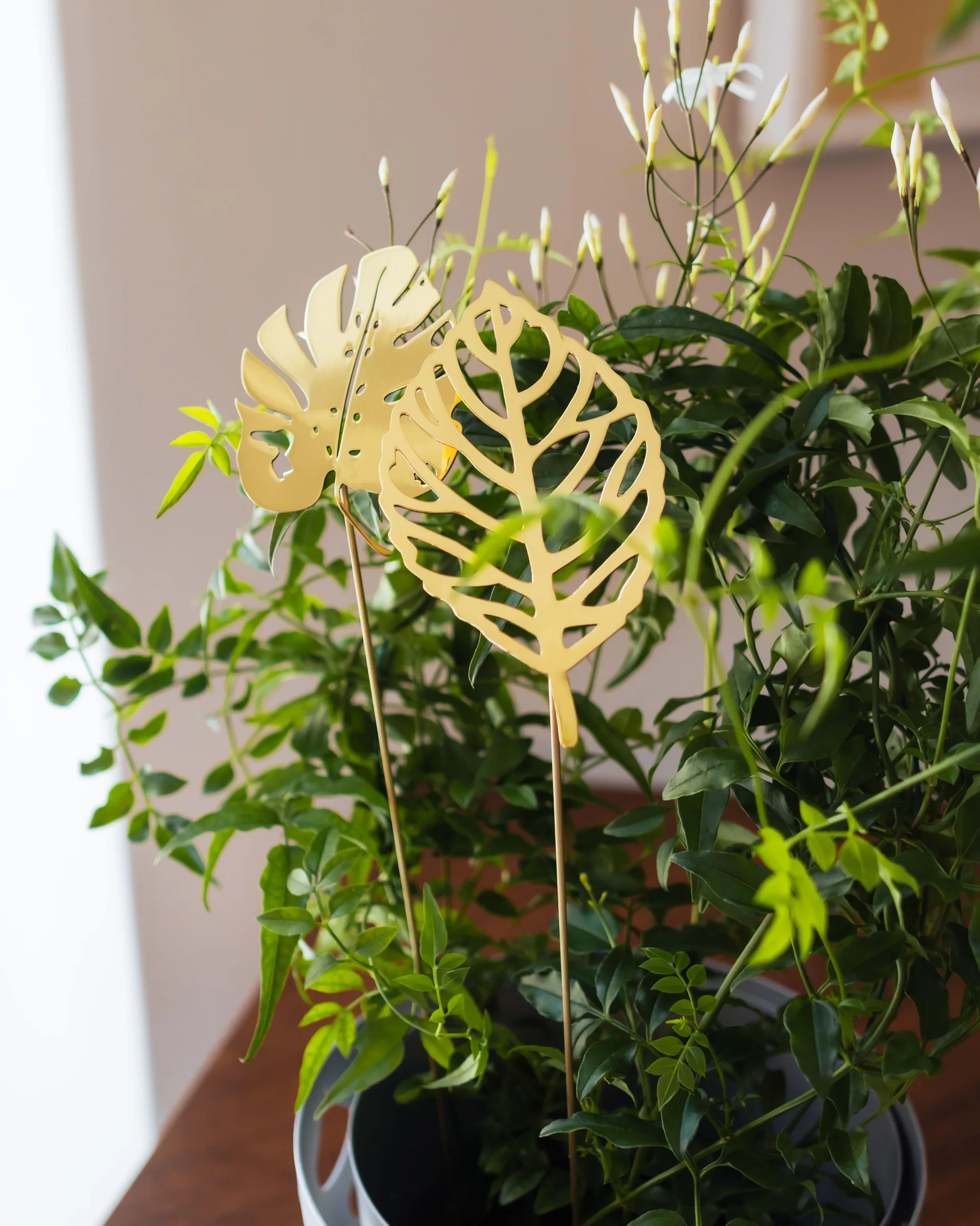 Brass leaves decoratie 2-pack, Wood KLONG