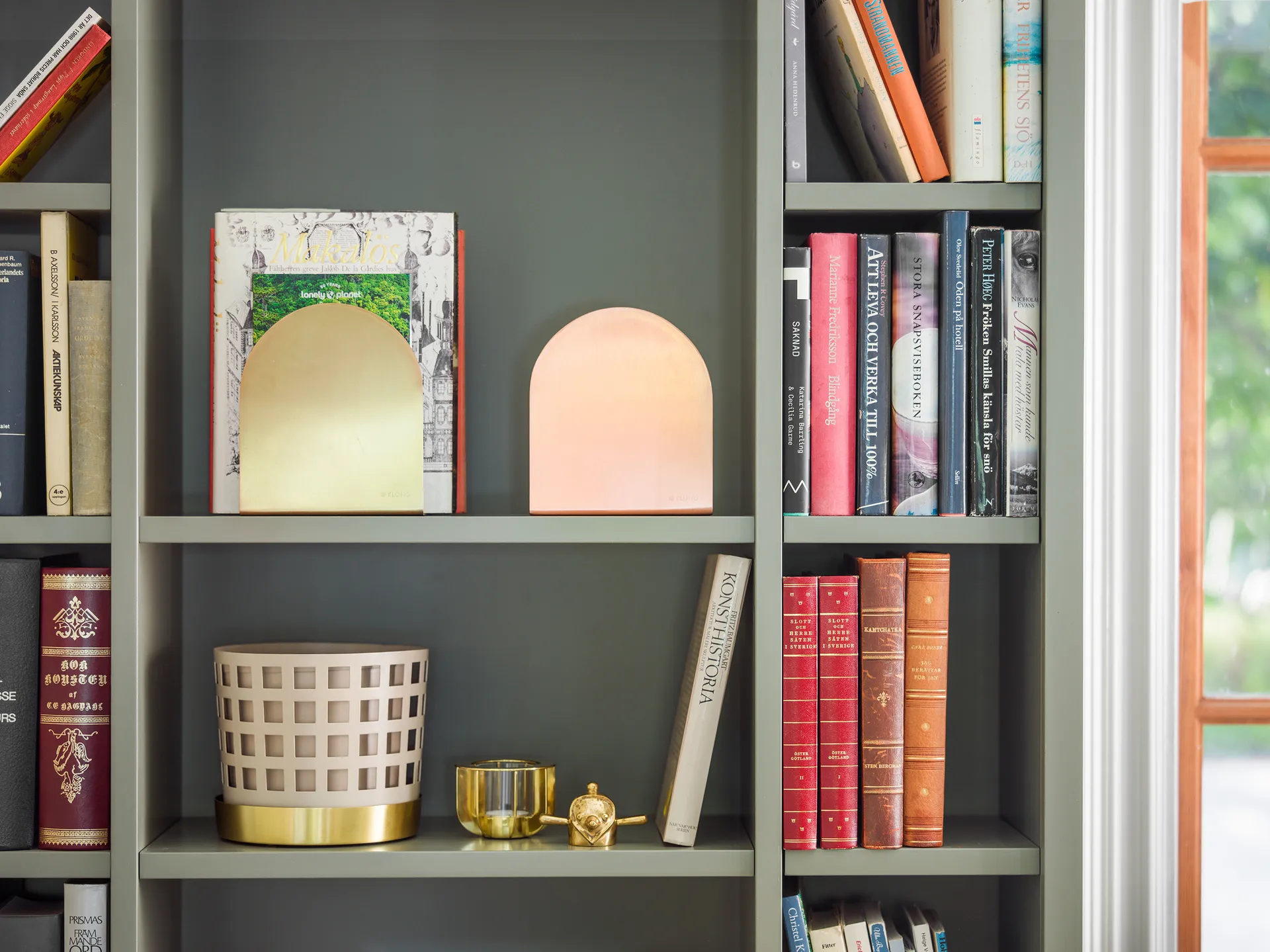 Totem boekensteun 17 cm, Messing KLONG