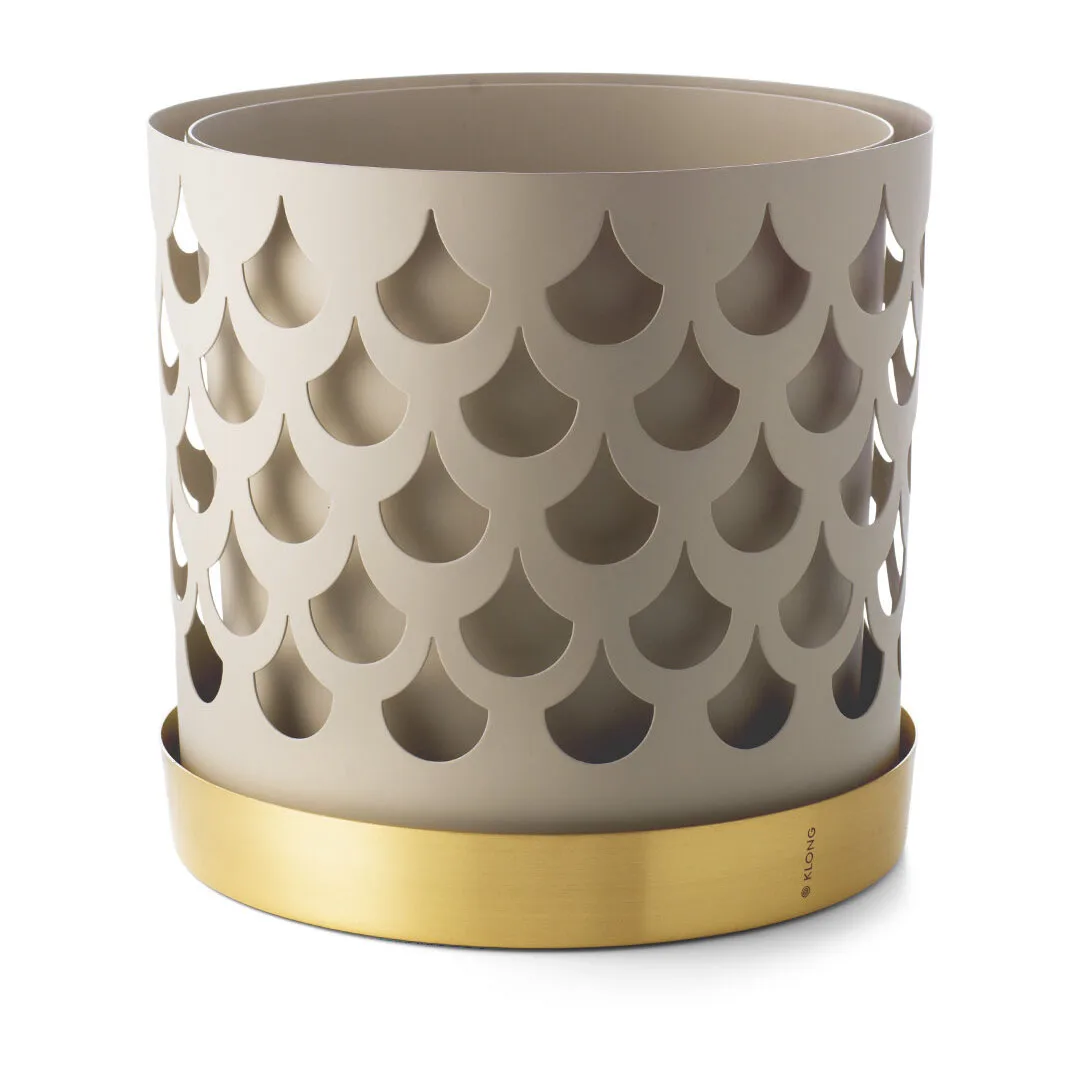 Trio Drop bloempot beige met schotel van messing, Big Ø28 cm KLONG