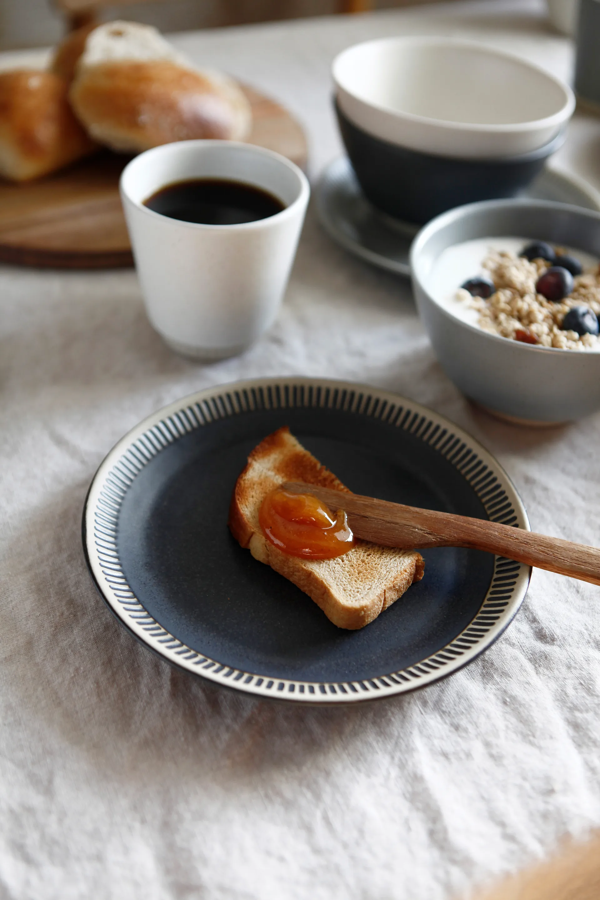 Colorit bord Ø19 cm, Donkergrijs Knabstrup Keramik