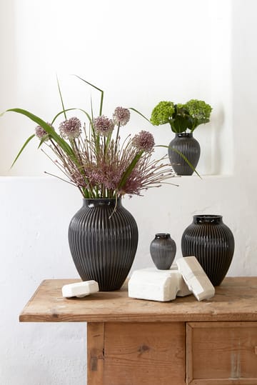 Knabstrup vaas geribbeld 20 cm - Zwart - Knabstrup Keramik