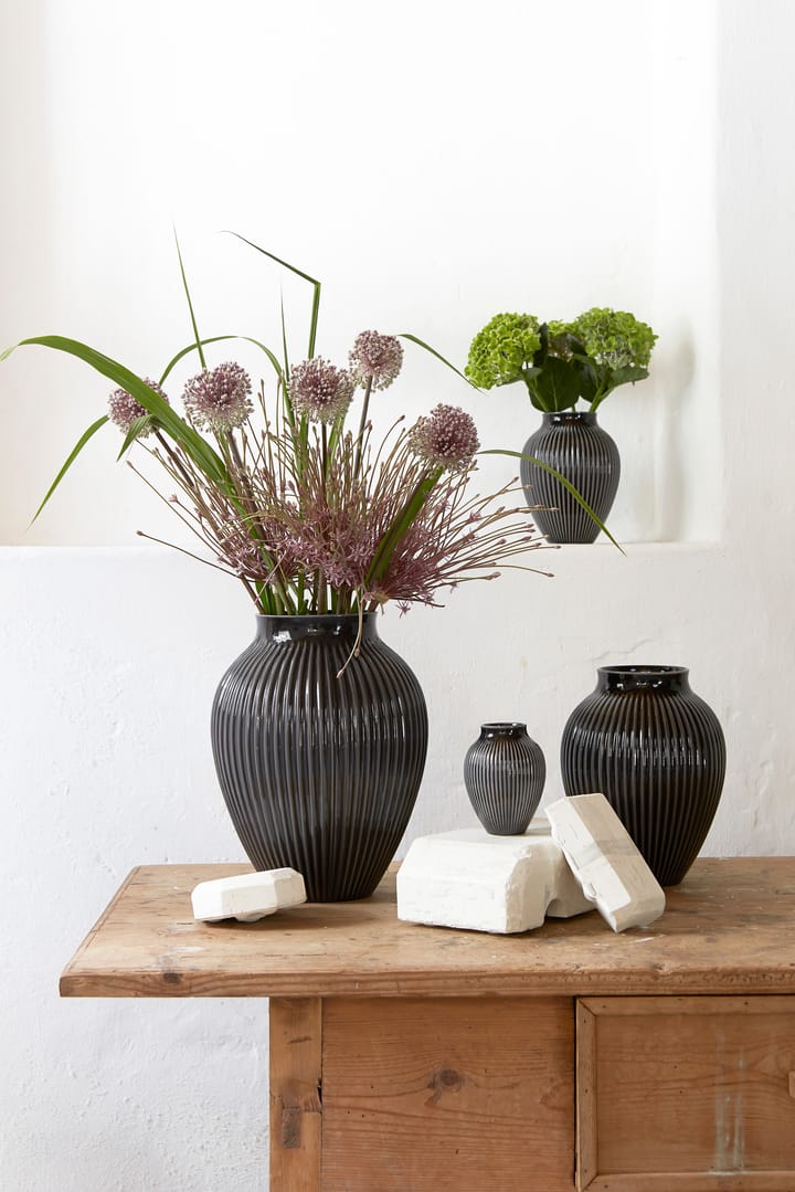 Knabstrup vaas geribbeld 20 cm, Zwart Knabstrup Keramik