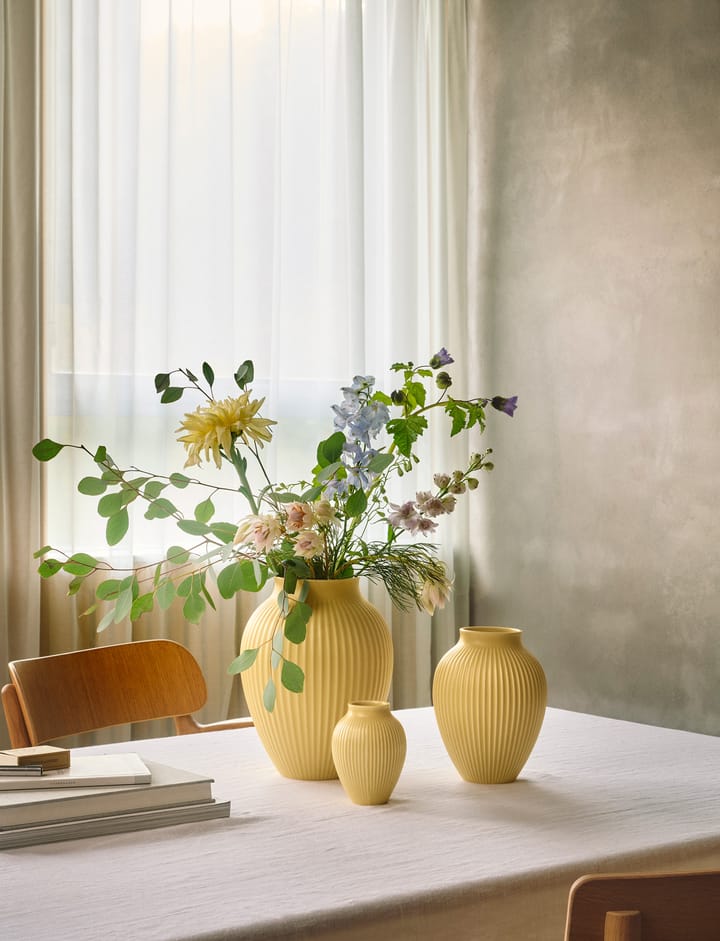 Knabstrup vaas geribbeld 27 cm, Yellow Knabstrup Keramik
