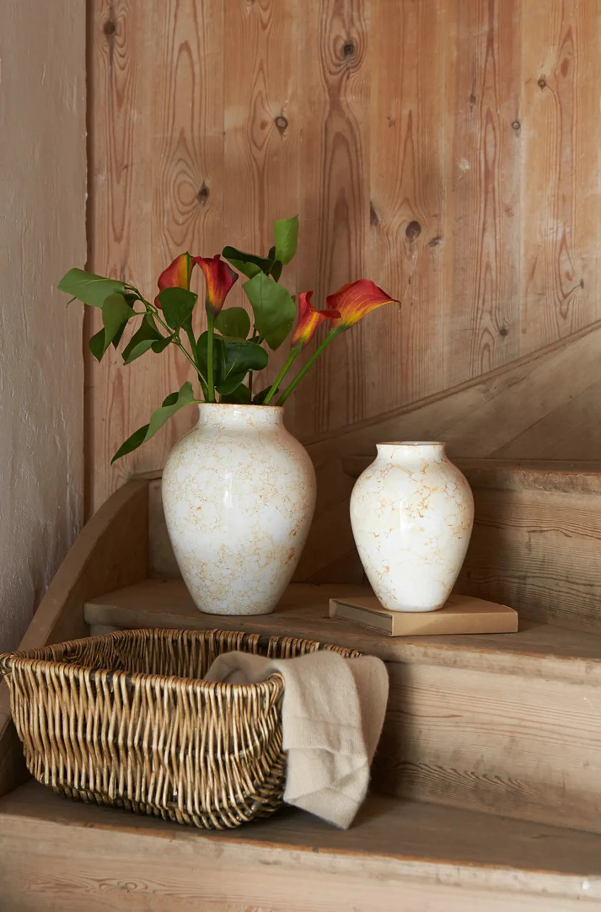 Knabstrup vaas Natura 20 cm, Wit-lichtbruin Knabstrup Keramik