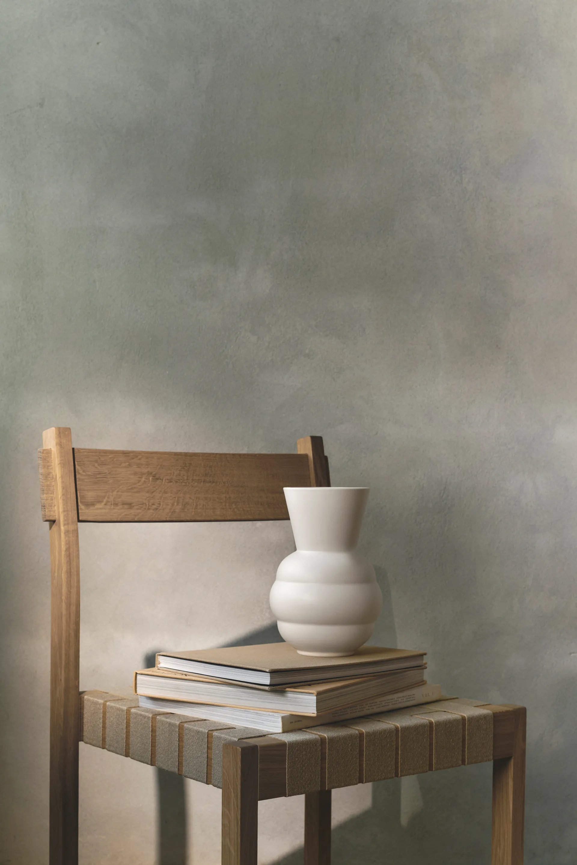 Tortus Archie vaas No1 21 cm, White Knabstrup Keramik