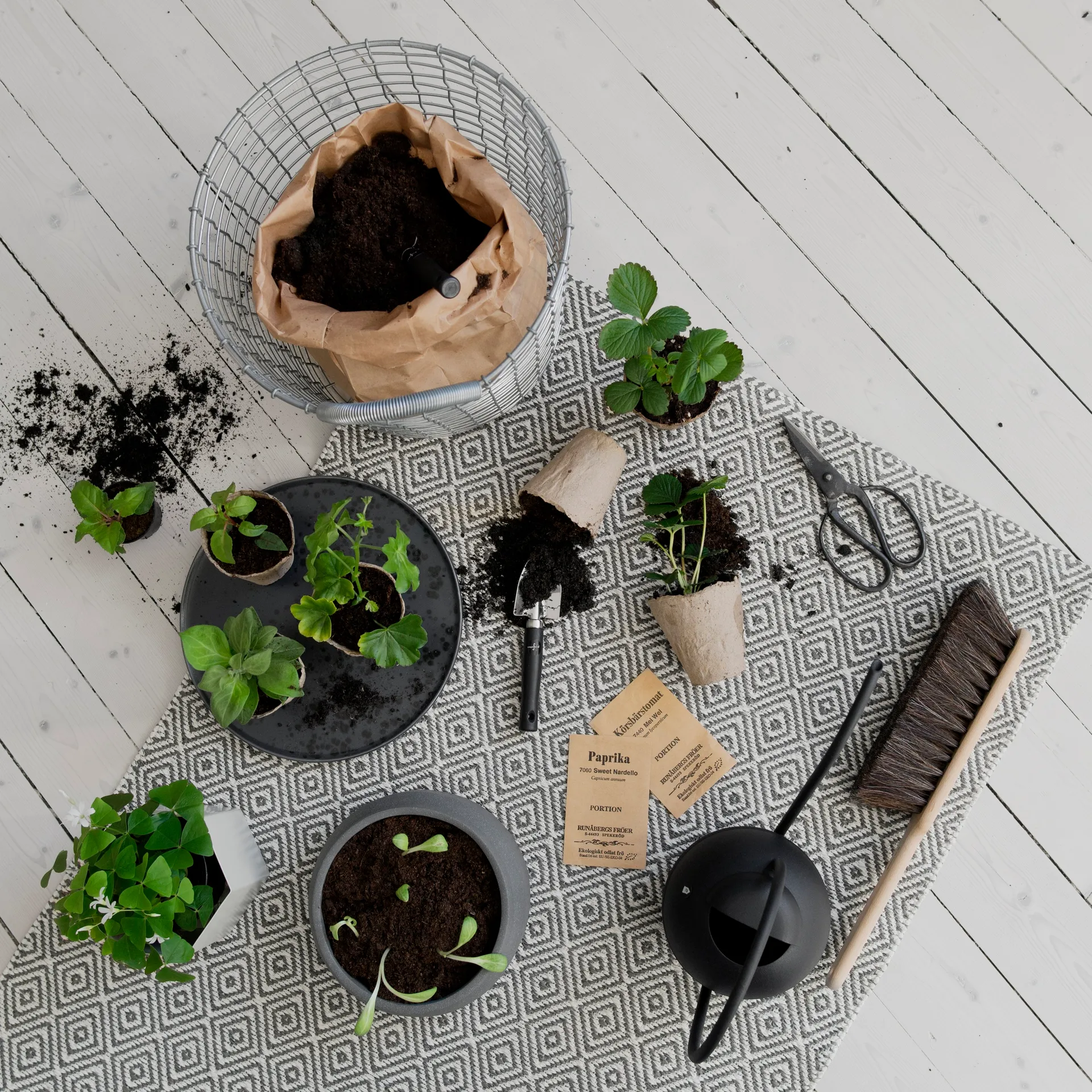 Korbo mand 18, gegalvaniseerd staal KORBO