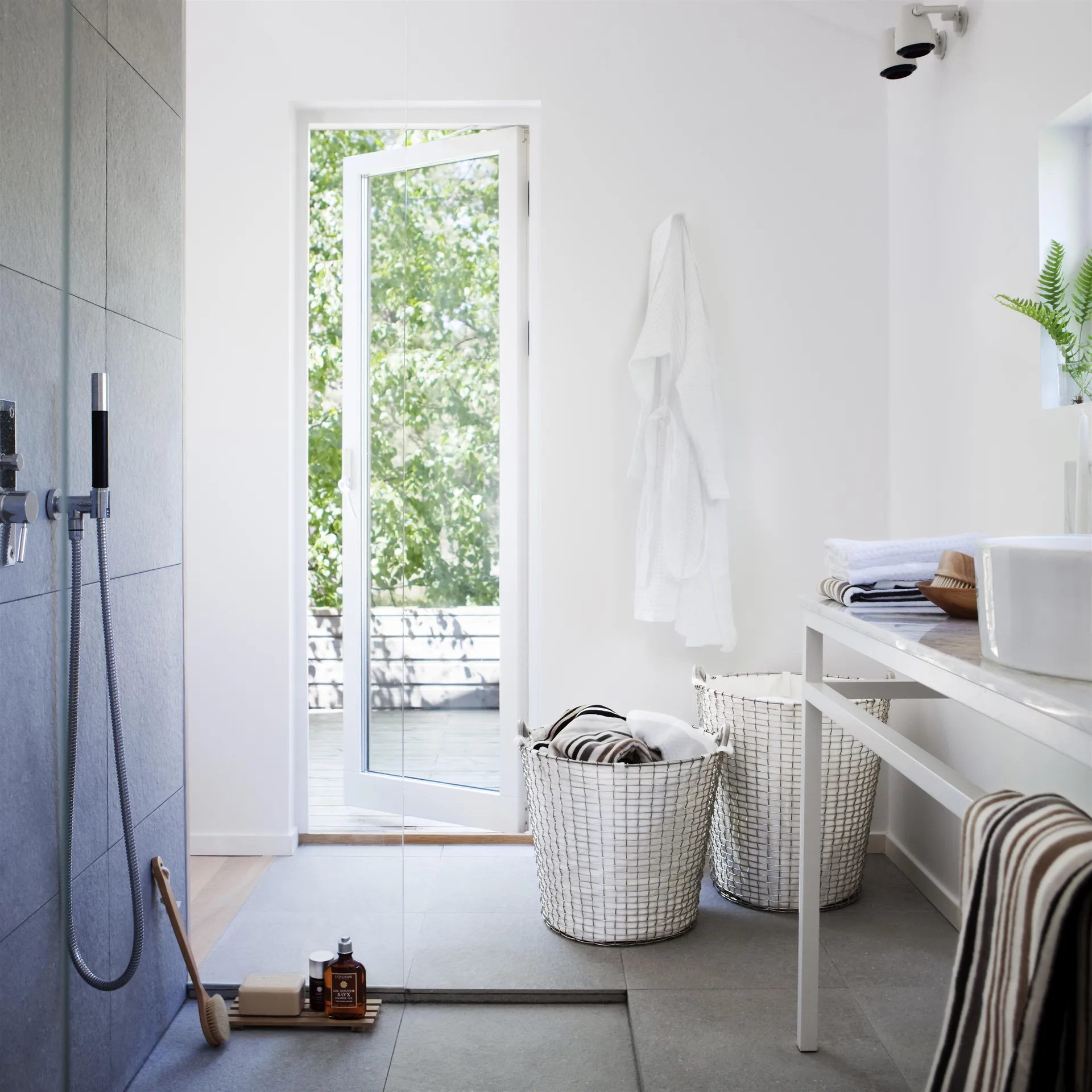 Korbo waszak, wit - 65 l. KORBO