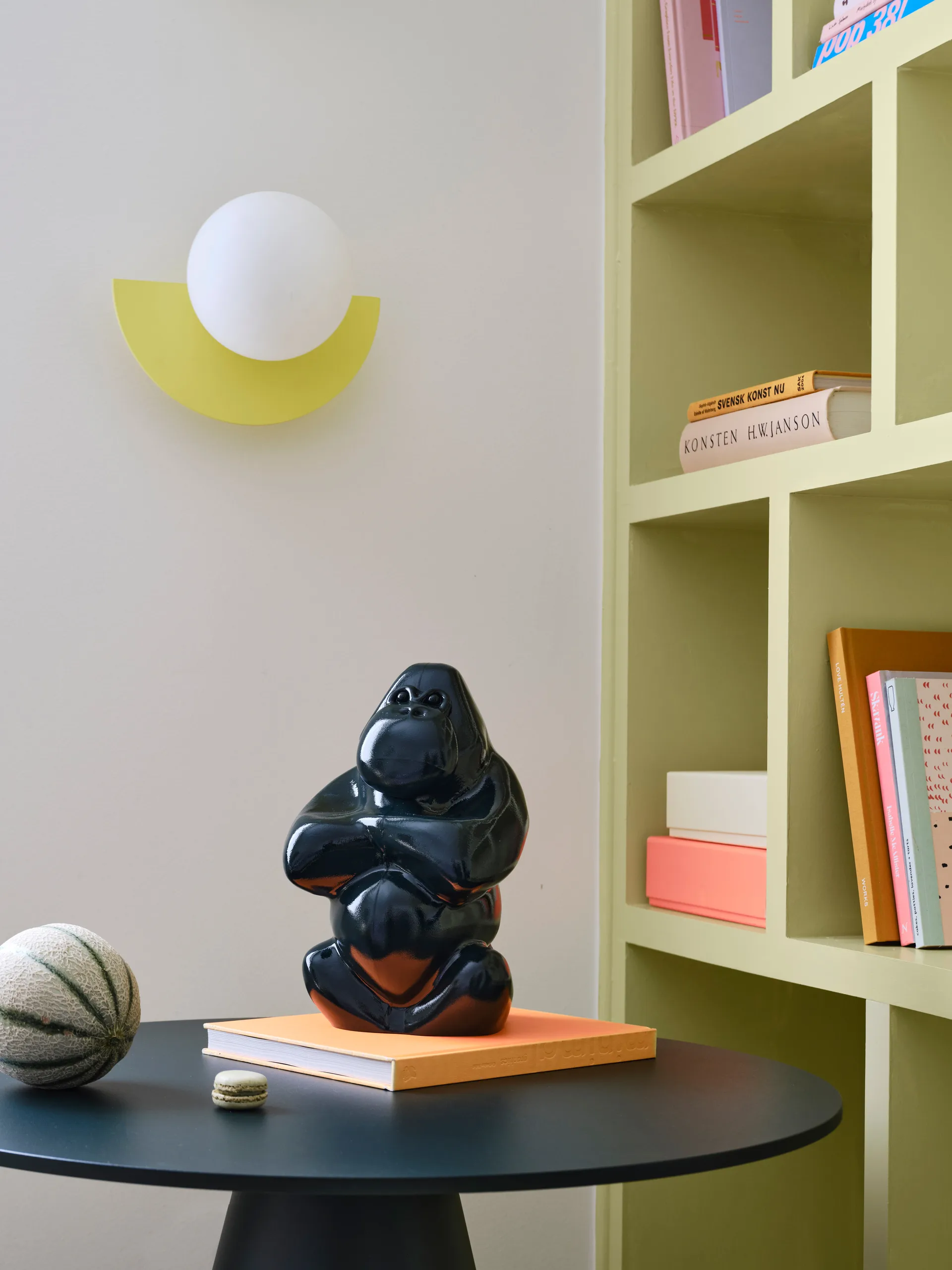 Gabba Gabba Hey sculptuur 305 mm, Donkergroen Kosta Boda