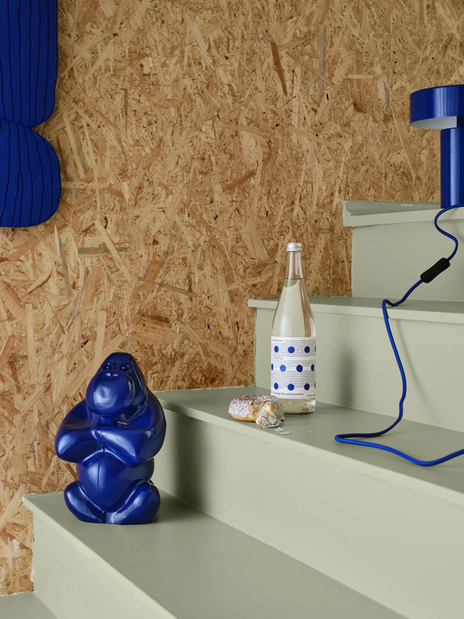 Gabba Gabba Hey sculptuur 305 mm, Klein blauw Kosta Boda