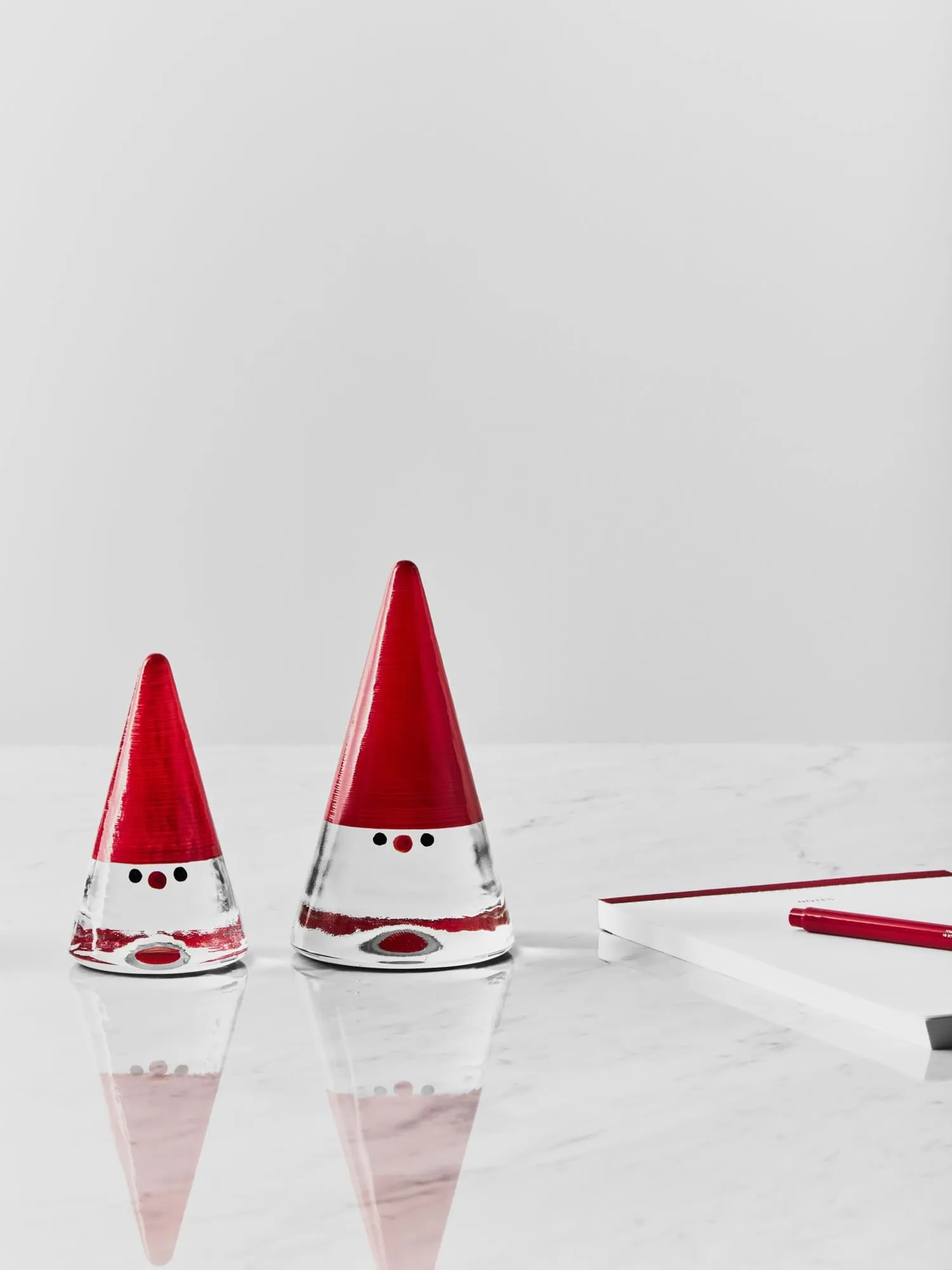Noel kerstkabouter, Rood, 15 cm Kosta Boda