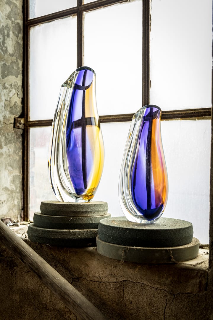 Orchid vaas 280 mm, Paars-amber Kosta Boda