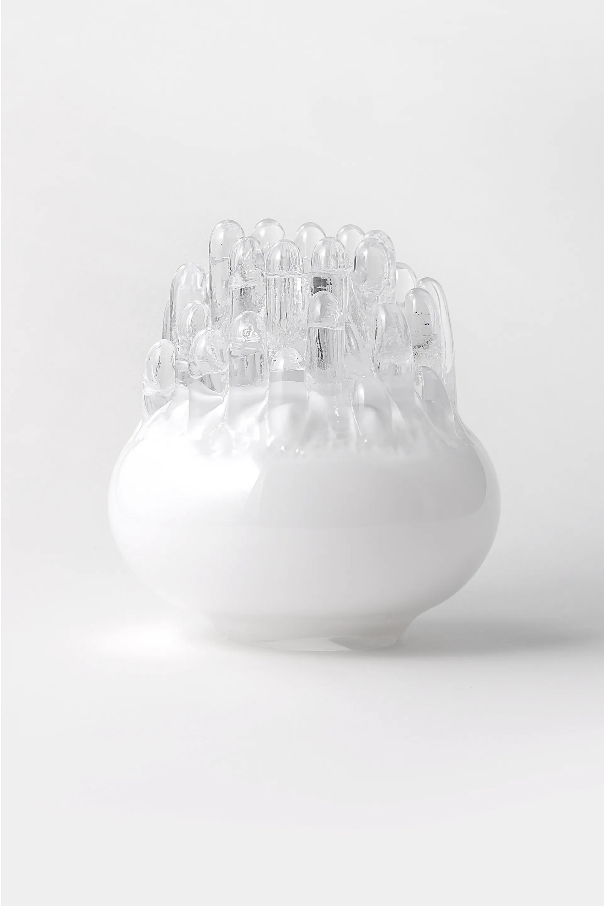 Polar kaarsenhouder 330 mm, Wit Kosta Boda