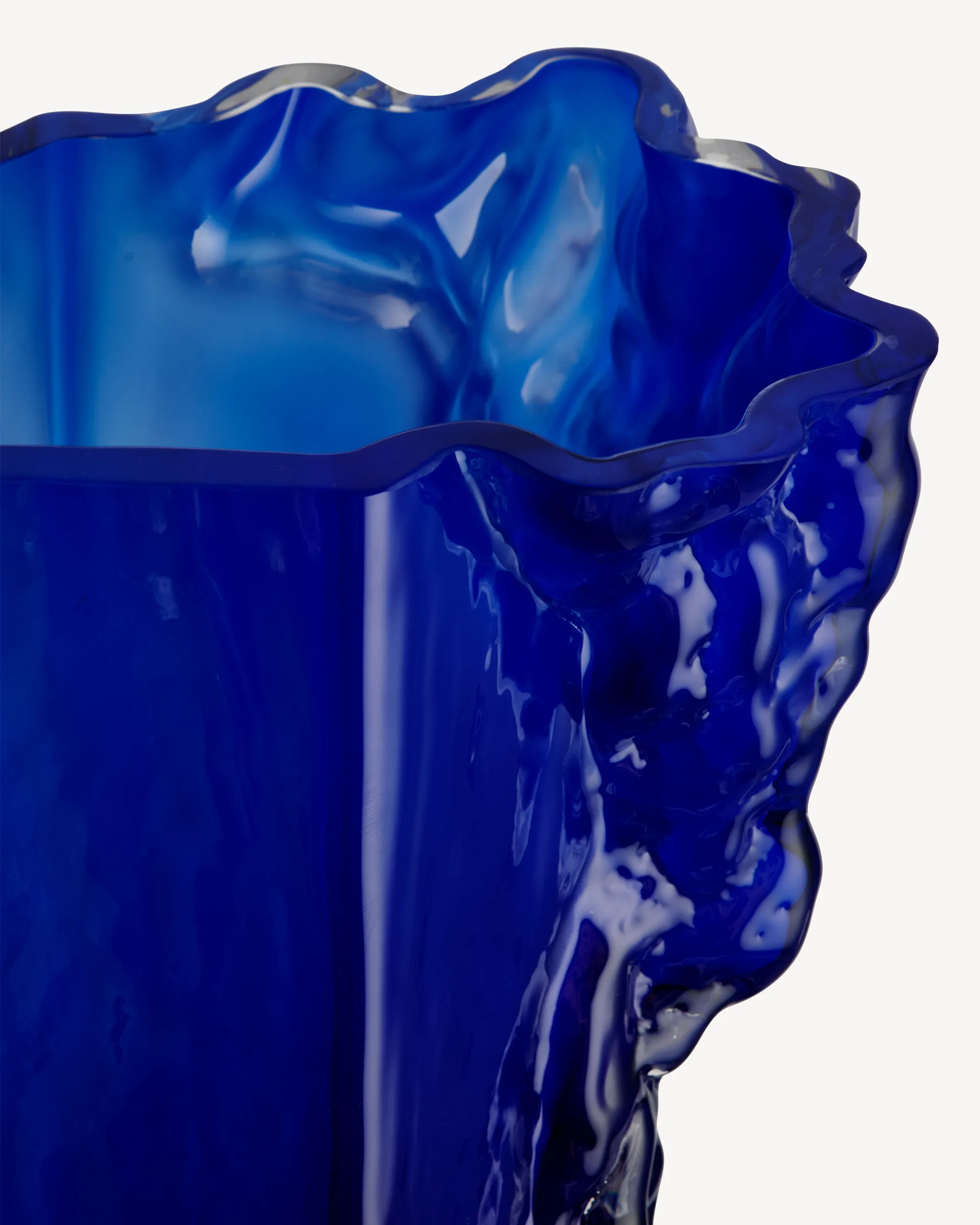 Rocky Baroque vaas 35 cm, Deep blue Kosta Boda