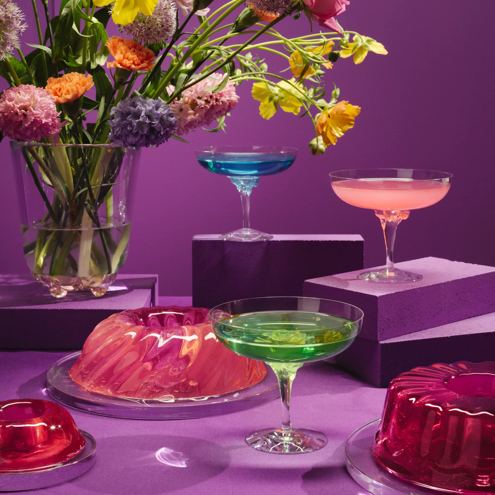 Sugar Dandy coupeglas 32 cl, Roze Kosta Boda