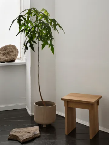 Artisan kruk 30x40 cm - Warm gelakt eik - Kristina Dam Studio