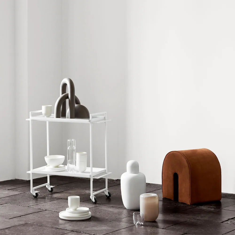 Bauhaus serveertrolley, black Kristina Dam Studio