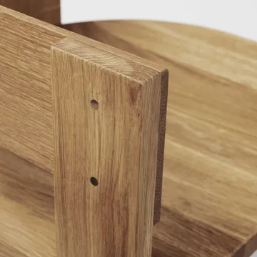 Collector stoel - Warm gelakt eik-walnoot - Kristina Dam Studio