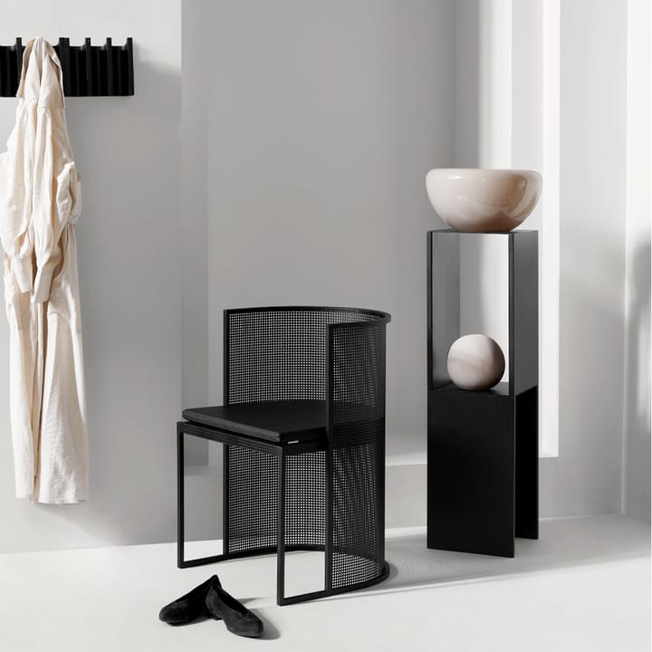 Pedestal bijzettafel, black Kristina Dam Studio