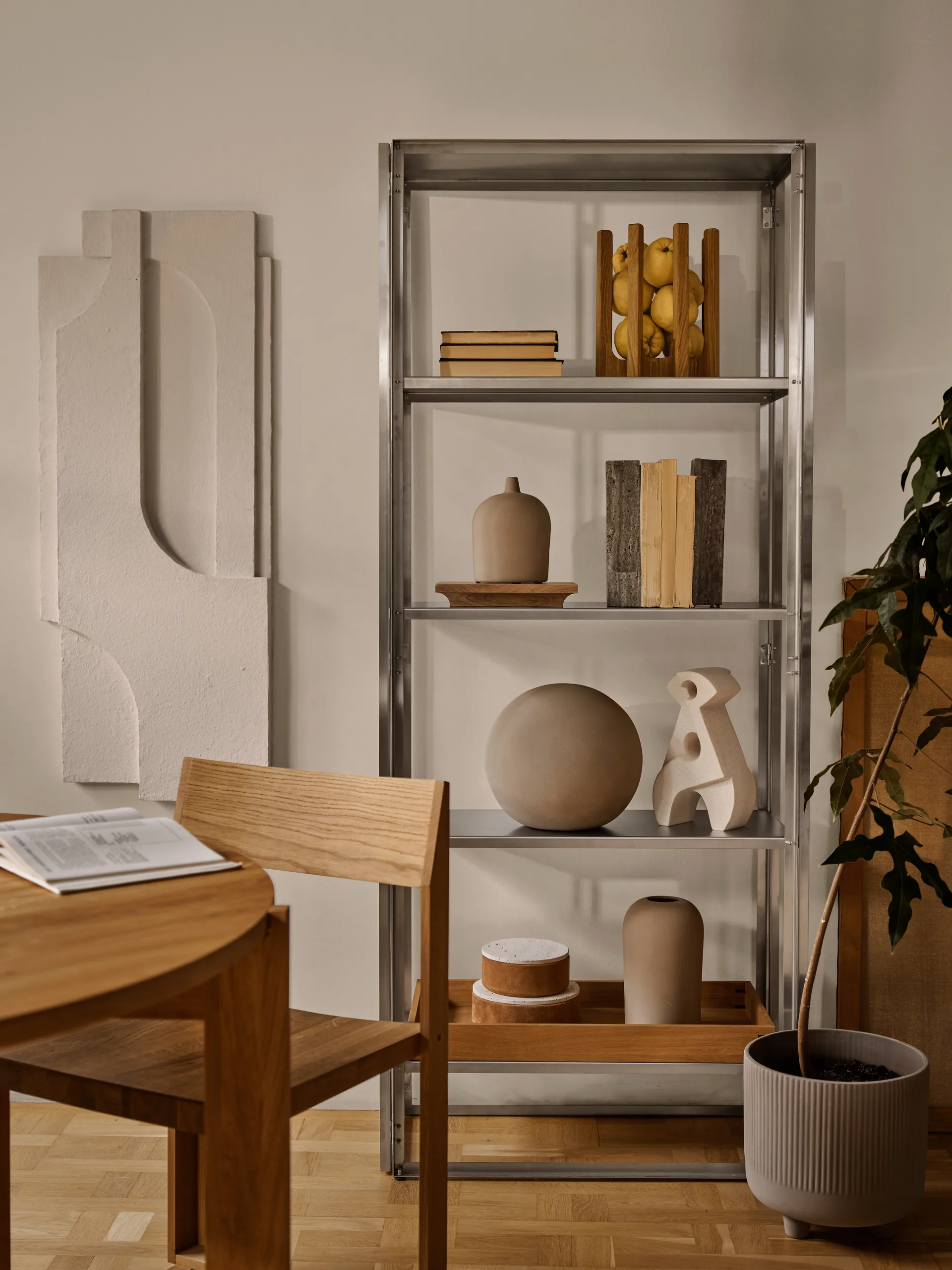 Serif Relief wanddecoratie L, Offwhite Kristina Dam Studio