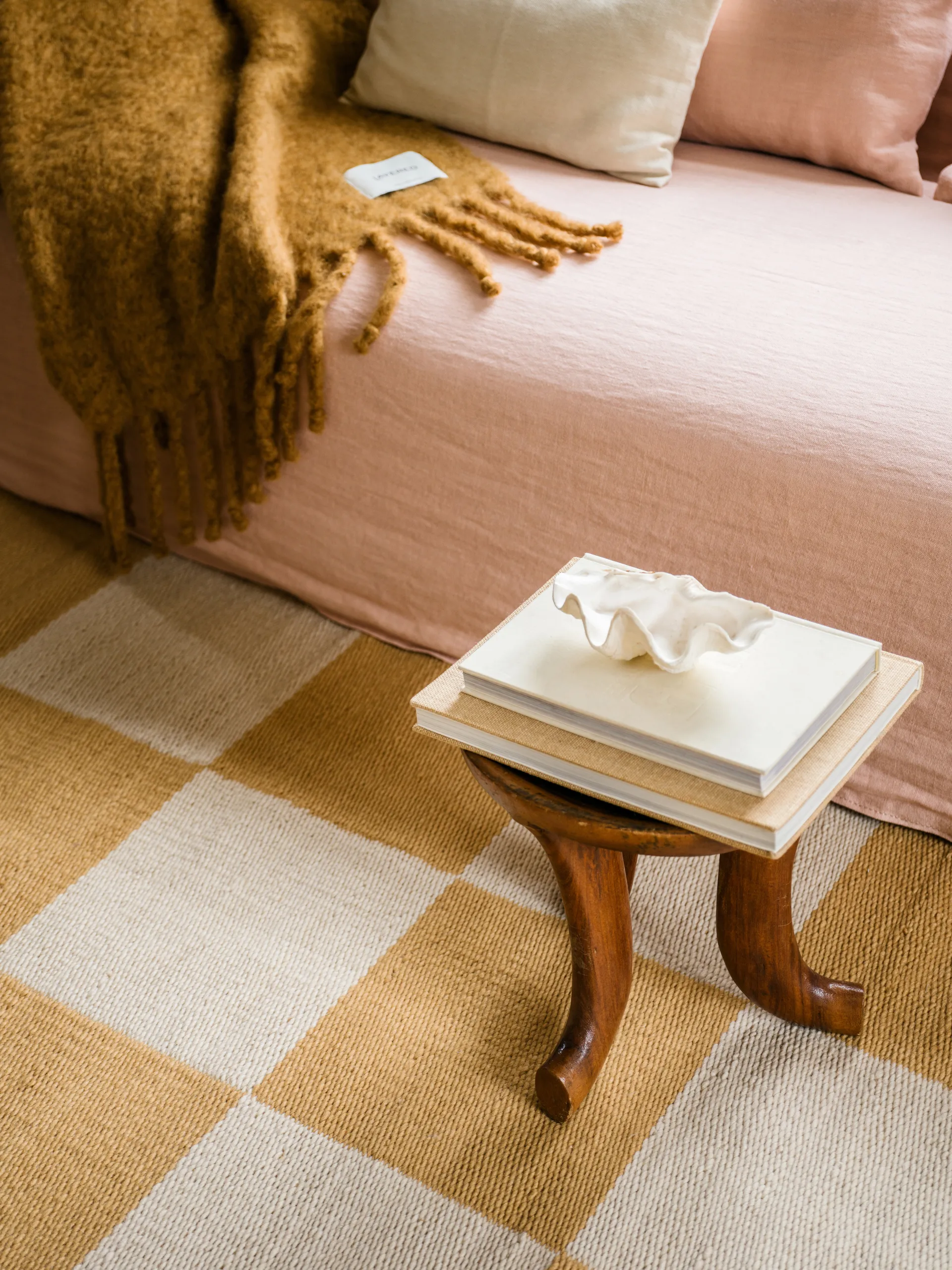 Chess wollen vloerkleed, Harvest yellow, 140x200 cm Layered