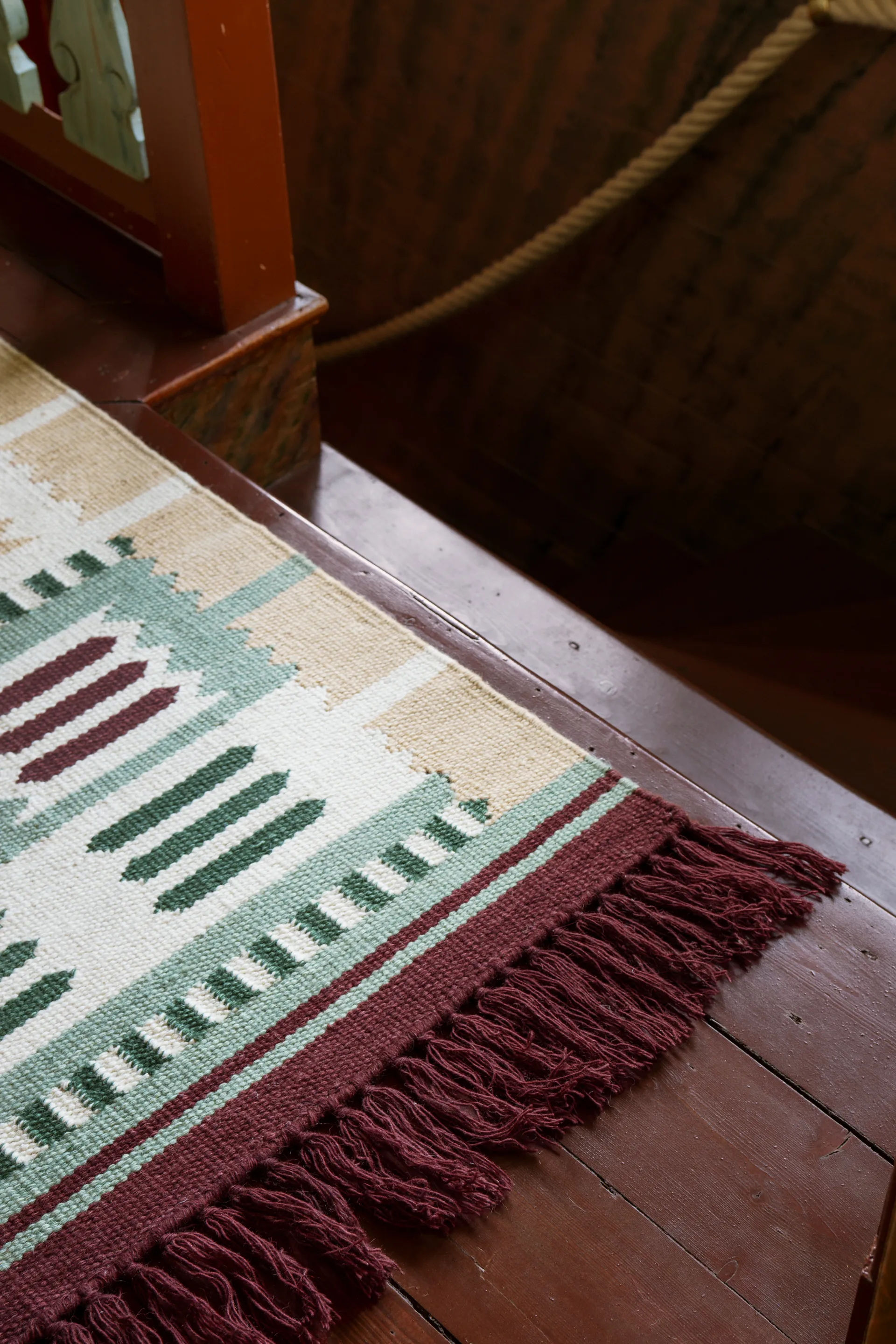 Röllakan Hilma wollen vloerkleed, Primrose, 140x200 cm Layered