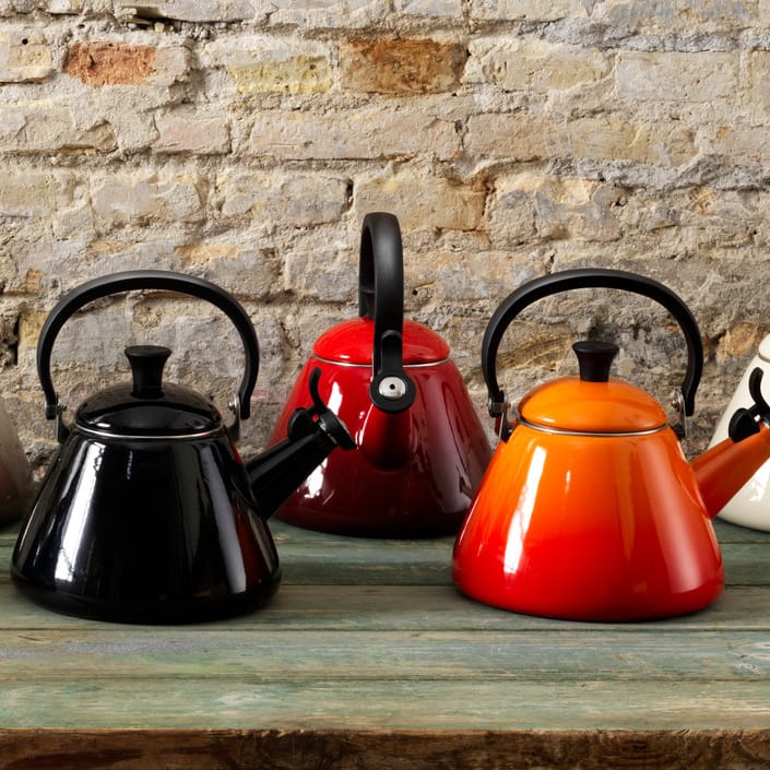 Le Creuset fluitketel Kone, Kersenrood Le Creuset