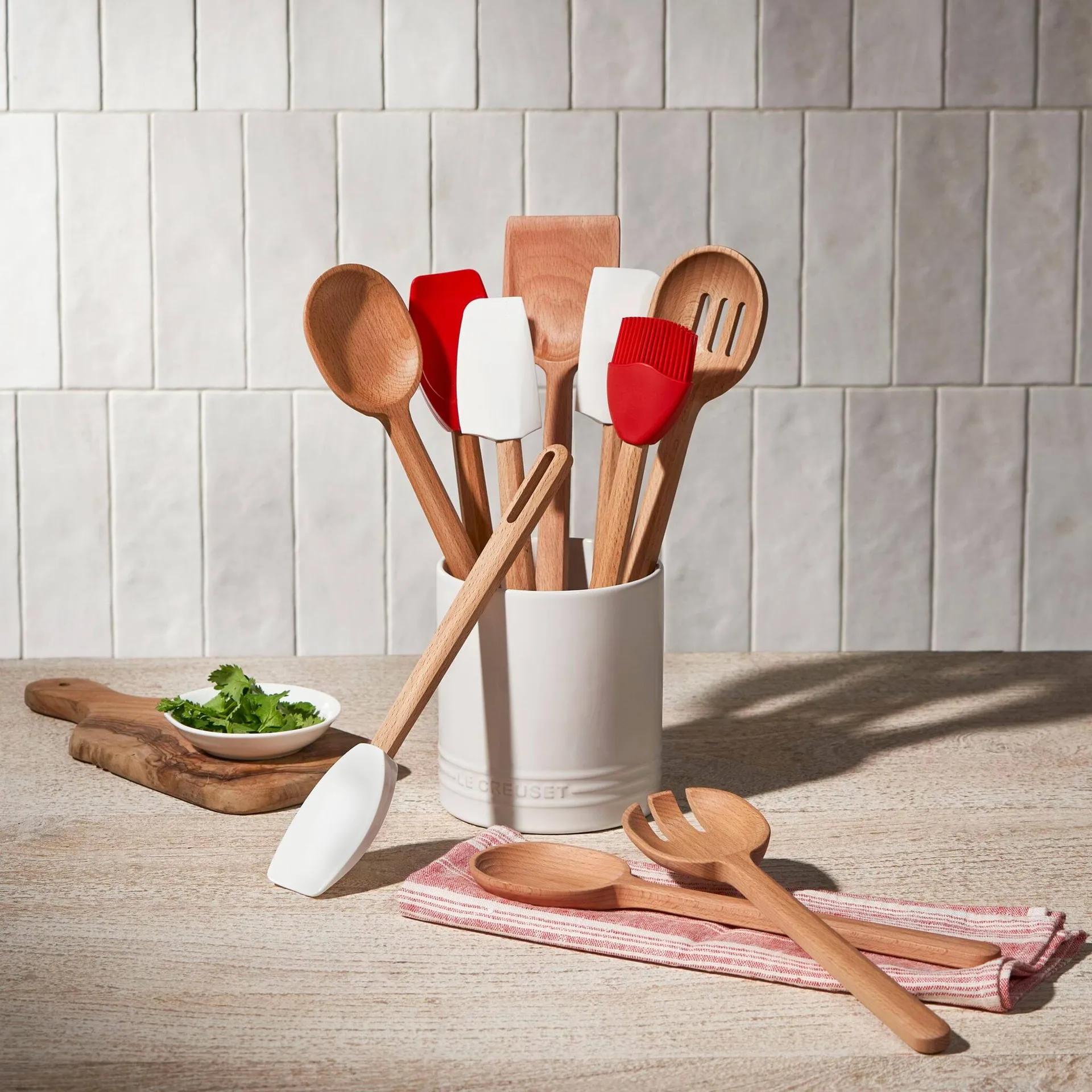 Le Creuset Signature kooklepel, Cerise, narrow Le Creuset