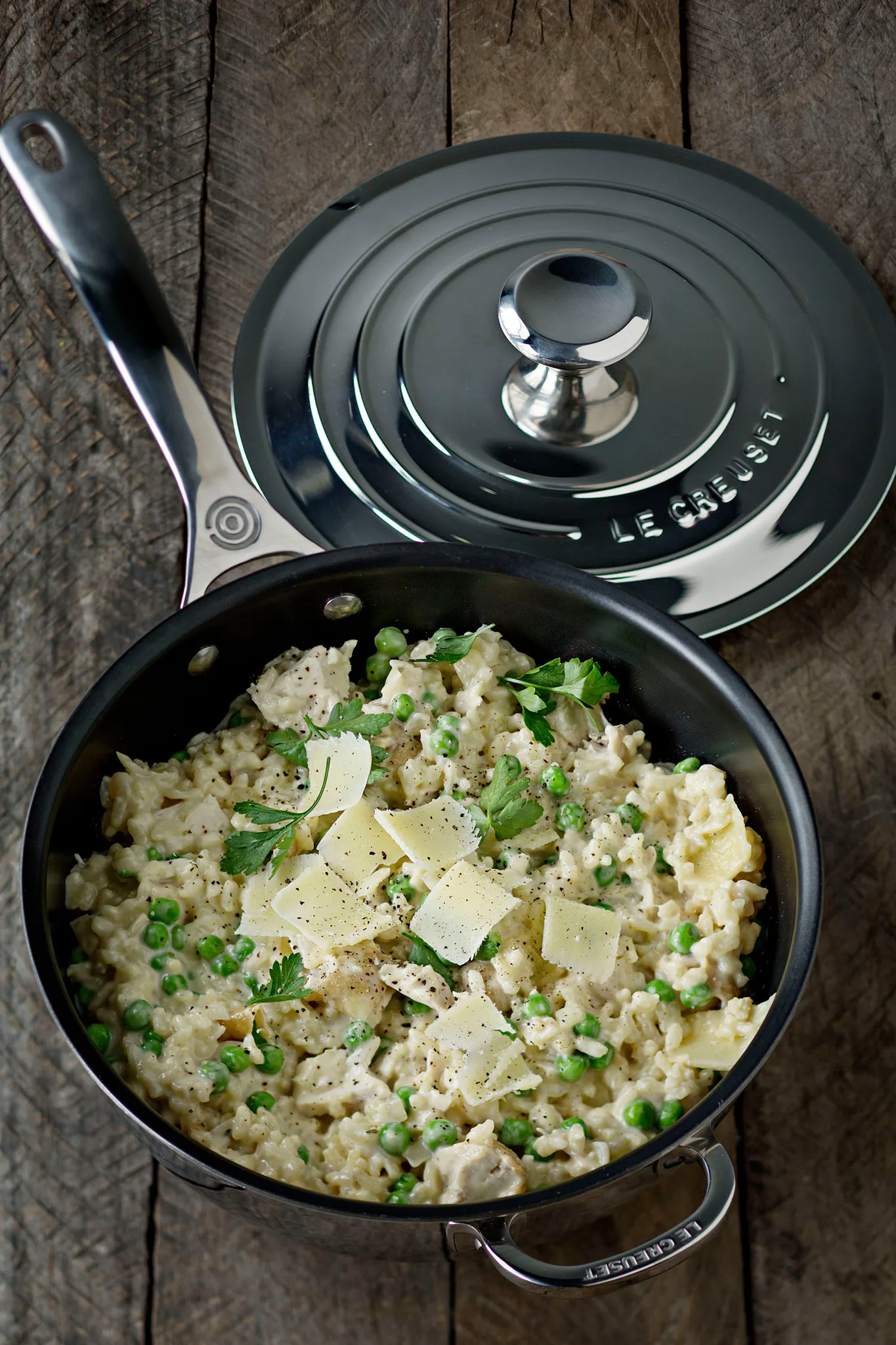 Signature 3-Ply non-stick sauspan met deksel, 3,3 l Le Creuset