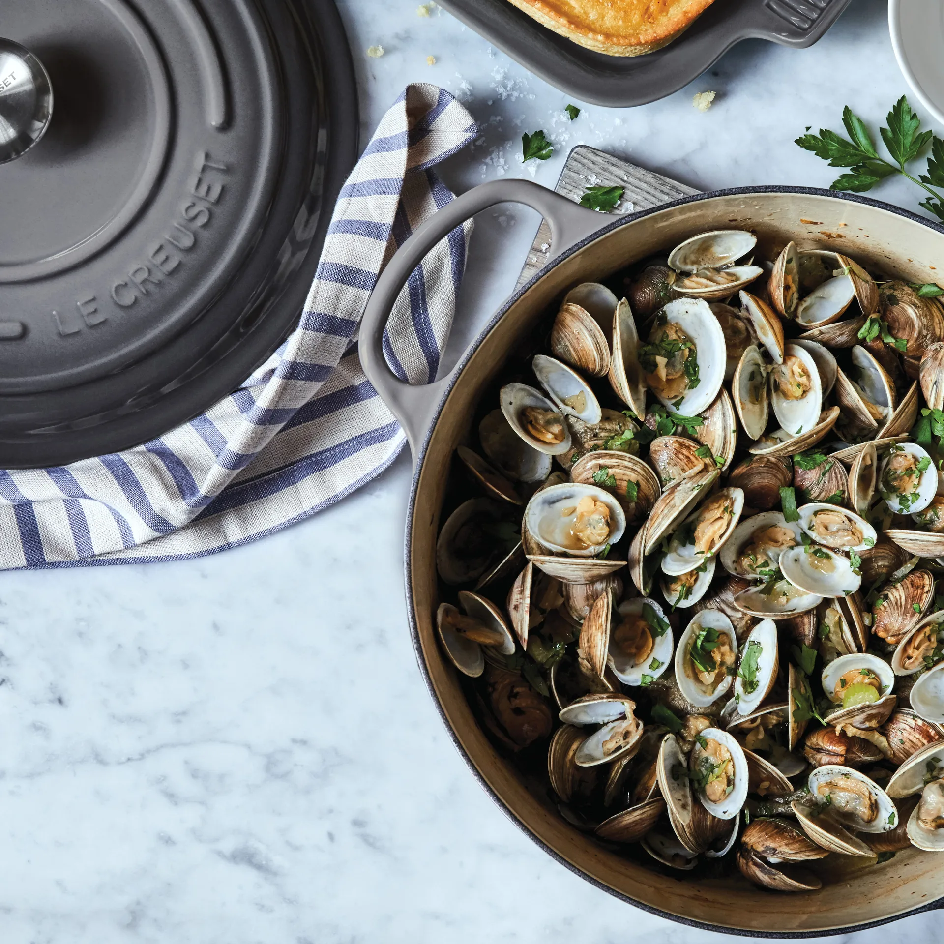 Signature buffetbraadpan 3,5 l, Flint Le Creuset