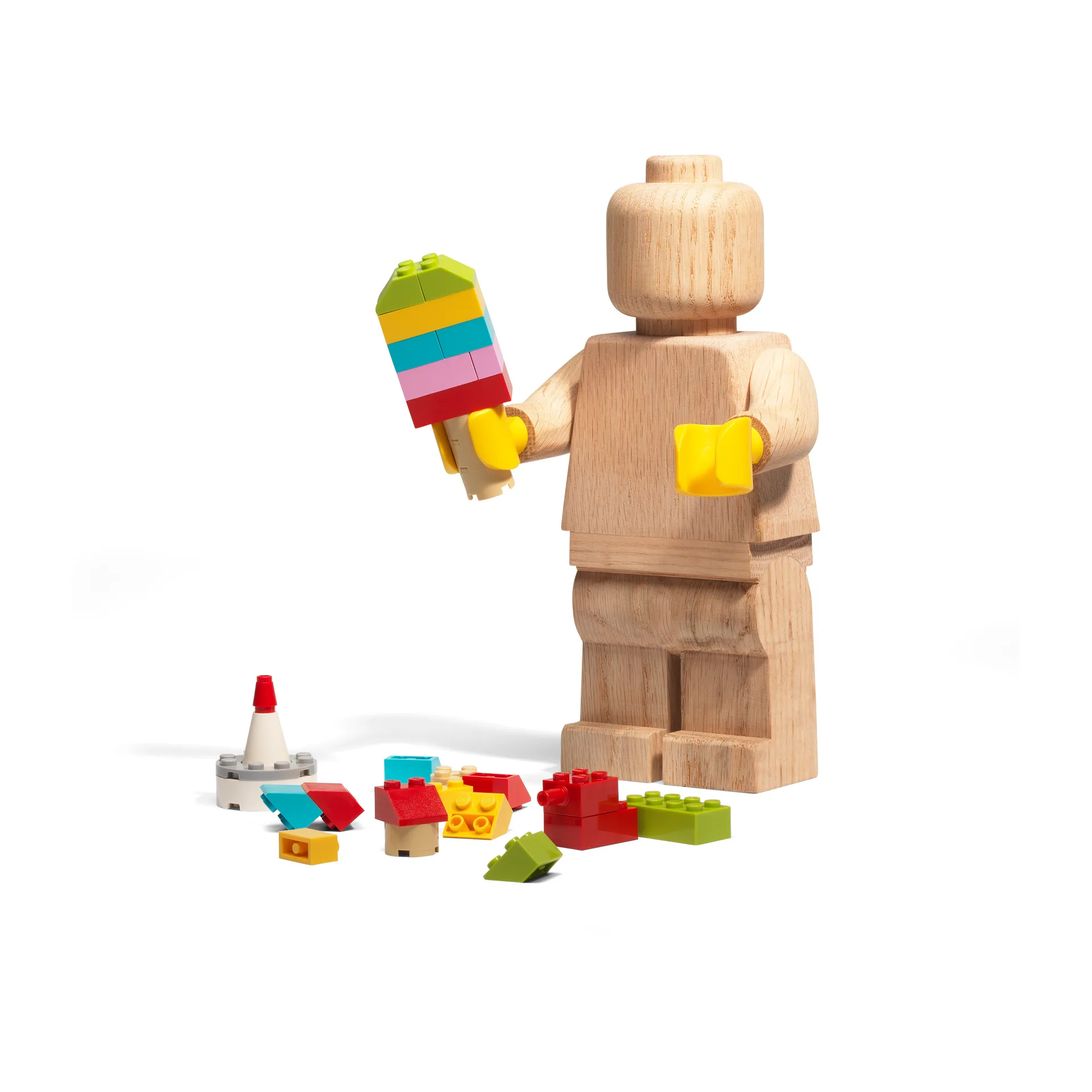 LEGO houten minifiguur, Gezeept eikenhout Lego