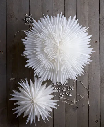 Ada sneeuwvlok decoratieve hanger - Zilverkleurig, 18x18 cm - Lene Bjerre