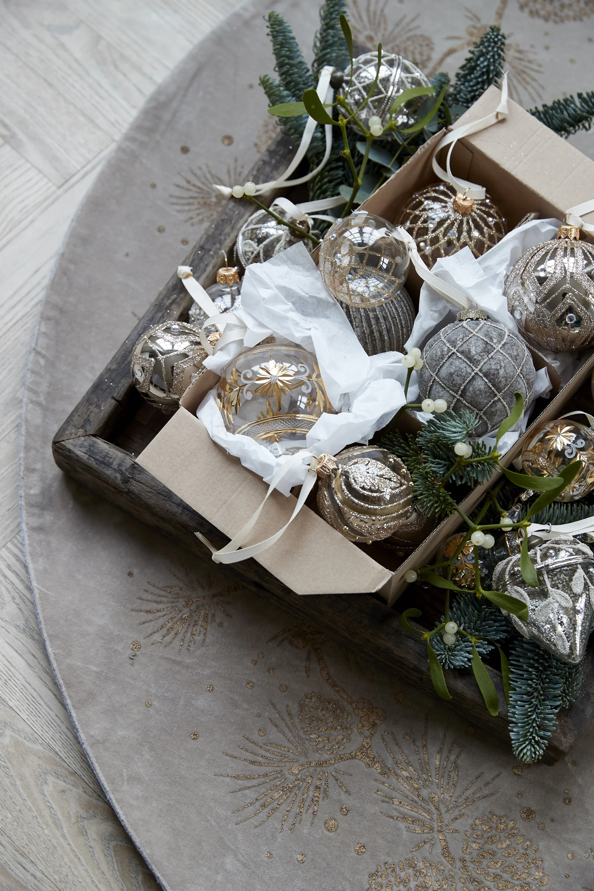 Cadelia kerstbal ijsbloem Ø6 cm, Transparant-zilver Lene Bjerre