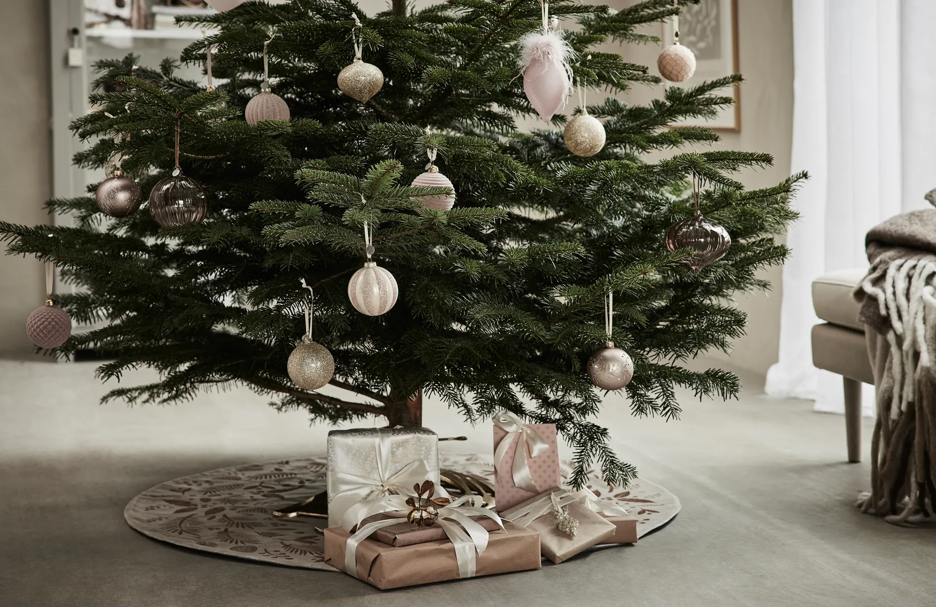 Glitteria kerstbal Ø10 cm, light gold Lene Bjerre