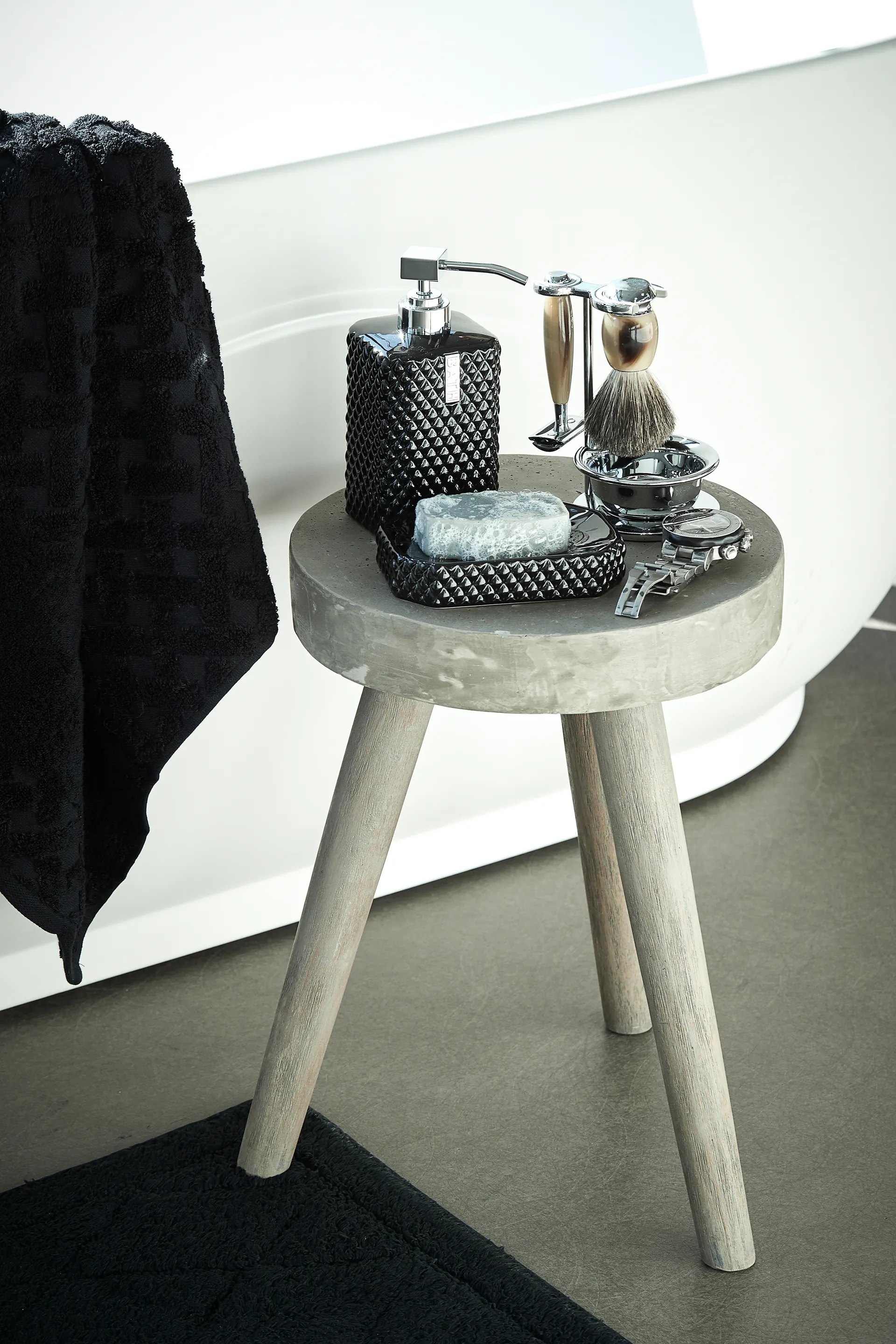 Marion zeepbakje 13,5x9 cm, Black-silver Lene Bjerre