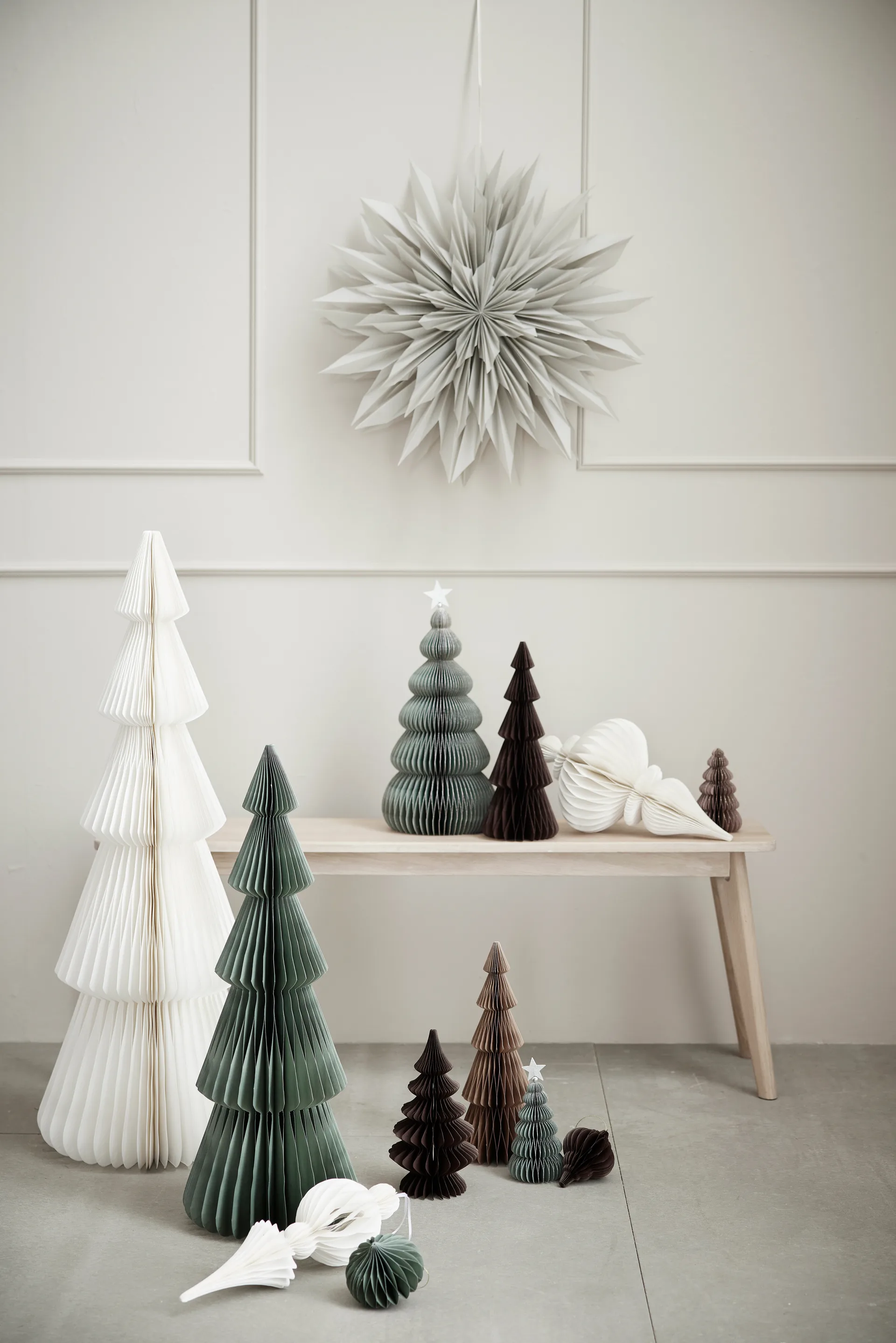 Palisia decoratiester Ø60 cm, Lichtgrijs Lene Bjerre