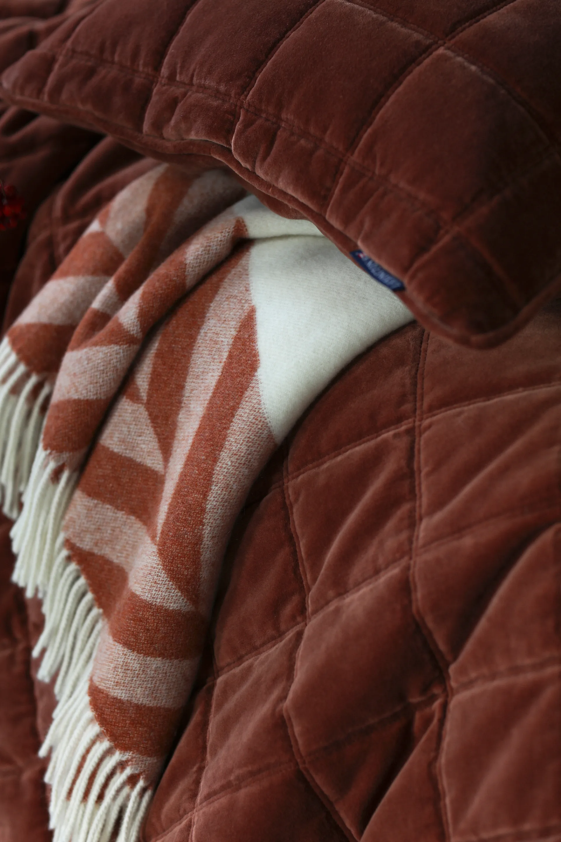 Cotton Velvet quilted sprei 160x240 cm, Rustic Brown Lexington